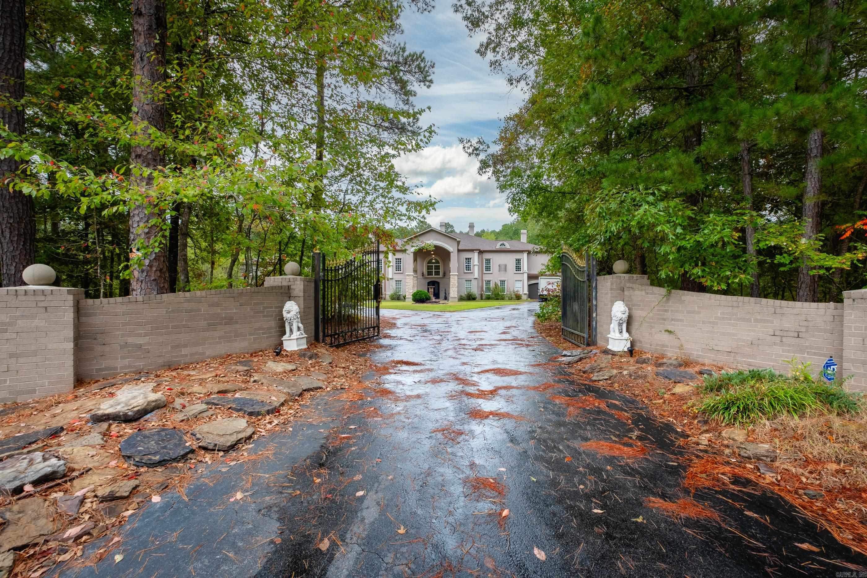 1436  Lakeshore  Hensley, AR