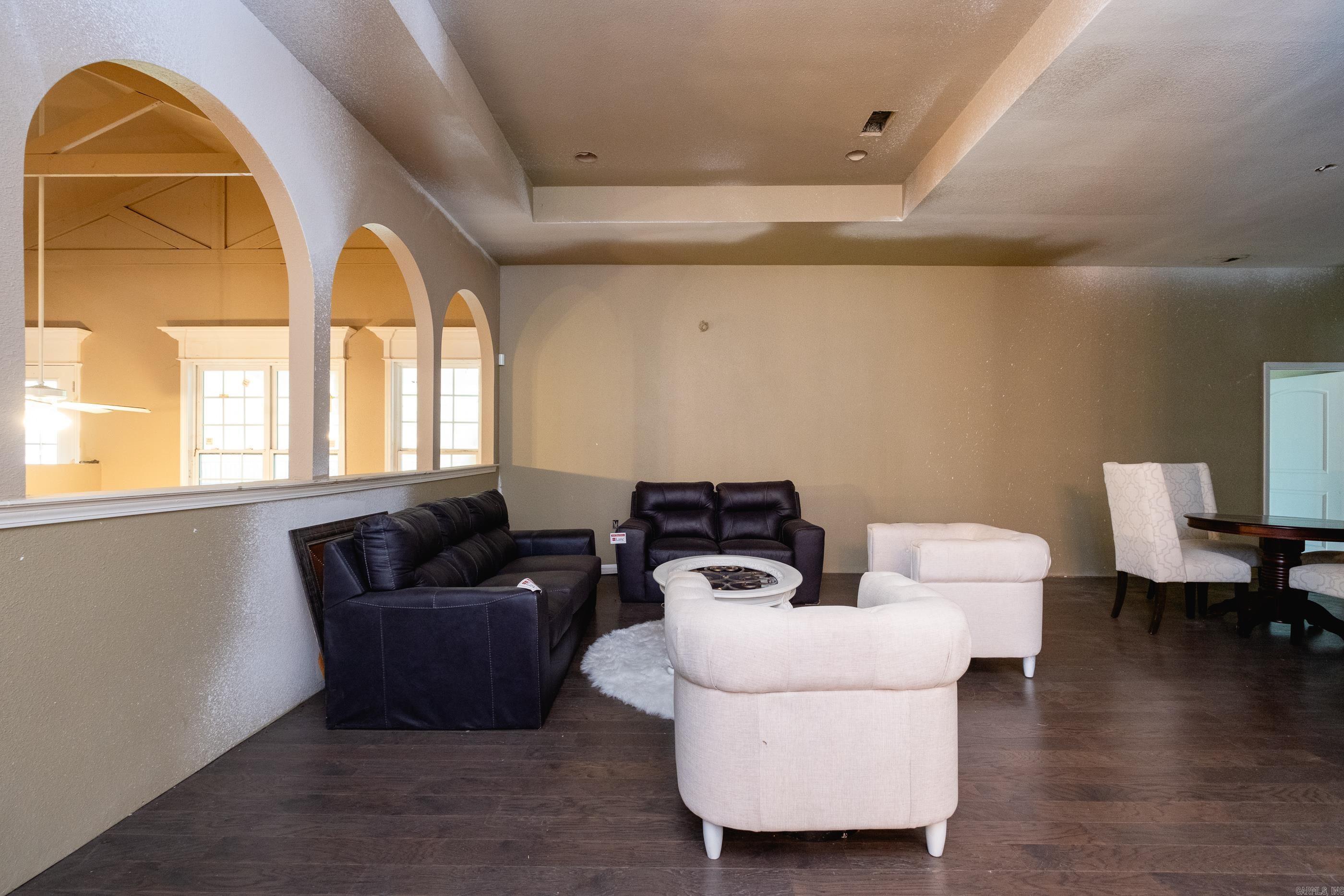 1436 Lakeshore Drive Hensley, AR 72065