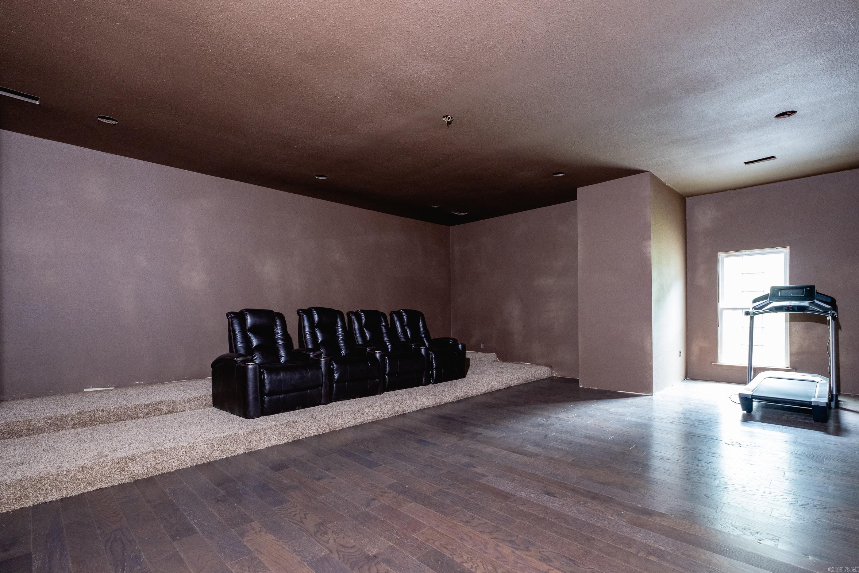 1436 Lakeshore Drive Hensley, AR 72065