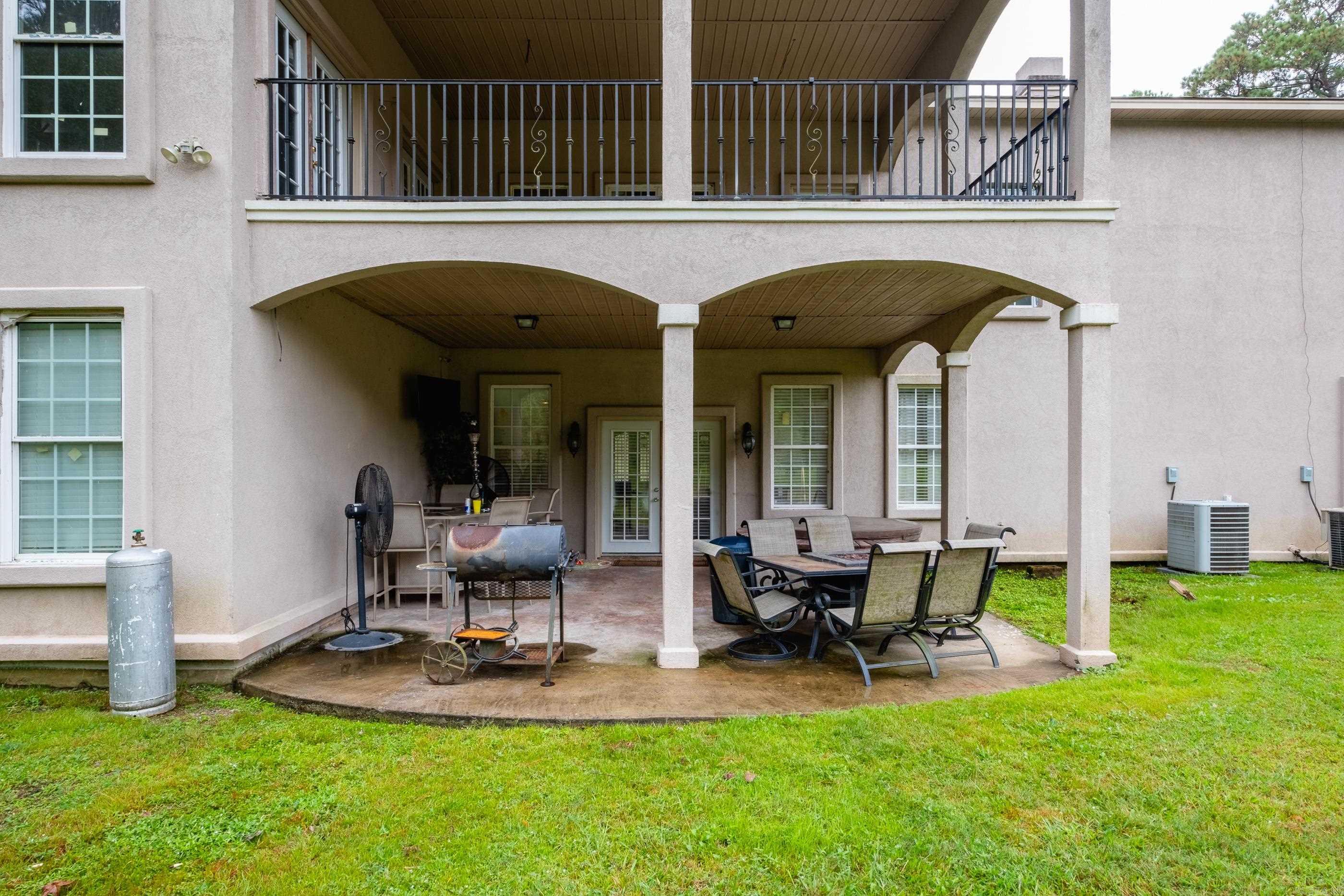 1436 Lakeshore Drive Hensley, AR 72065