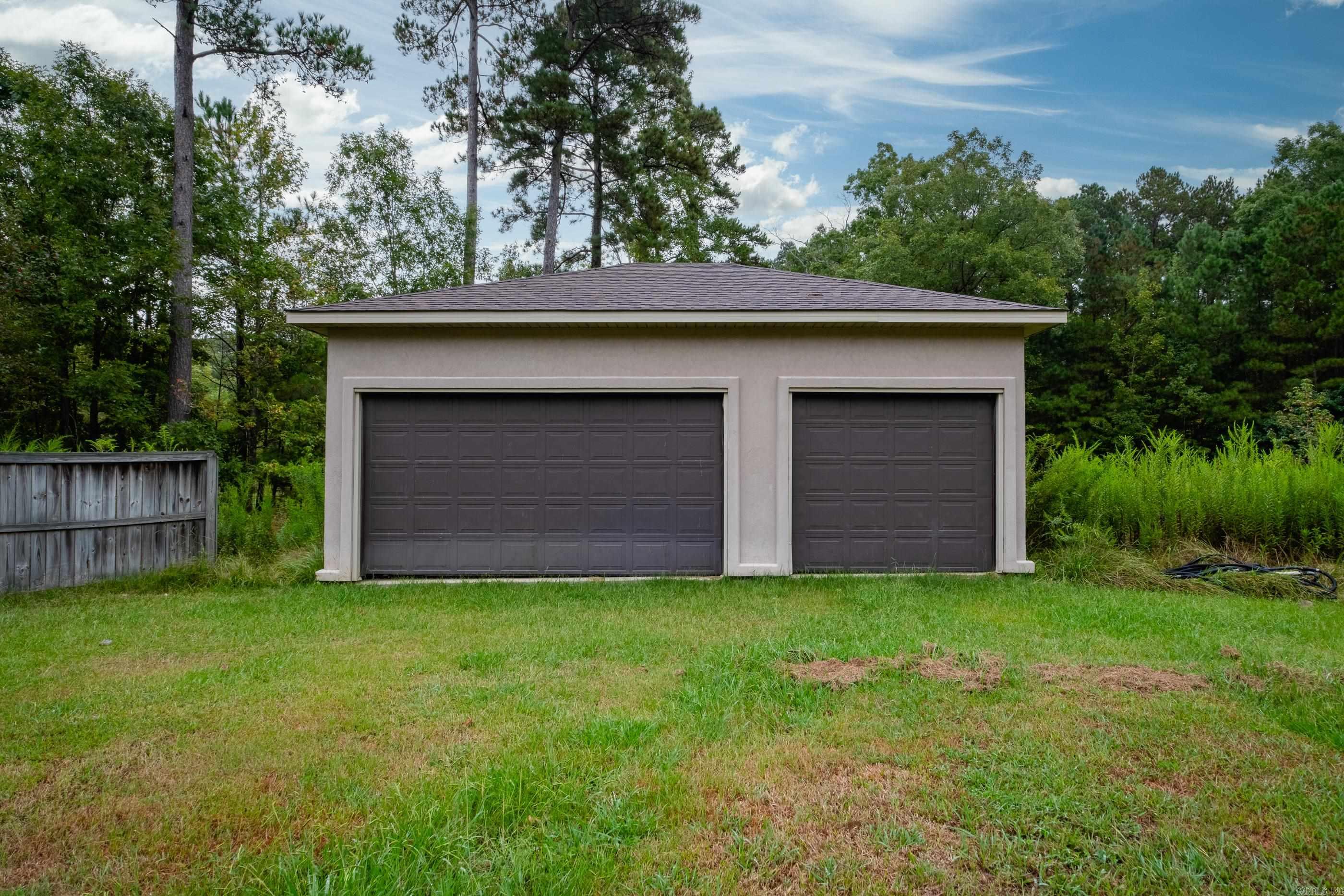 1436 Lakeshore Drive Hensley, AR 72065