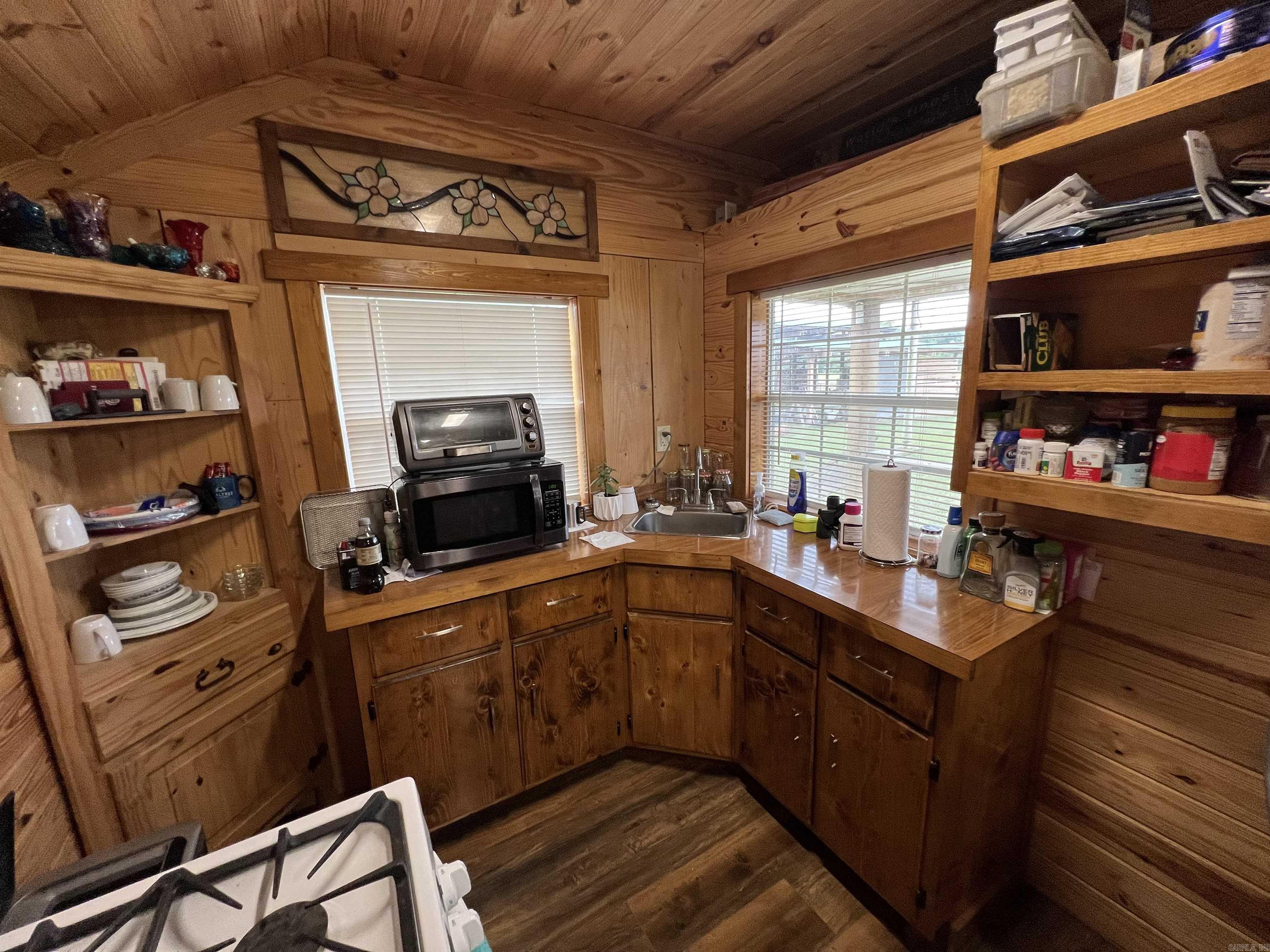 181 Polk Road 127 Mena, AR 71953