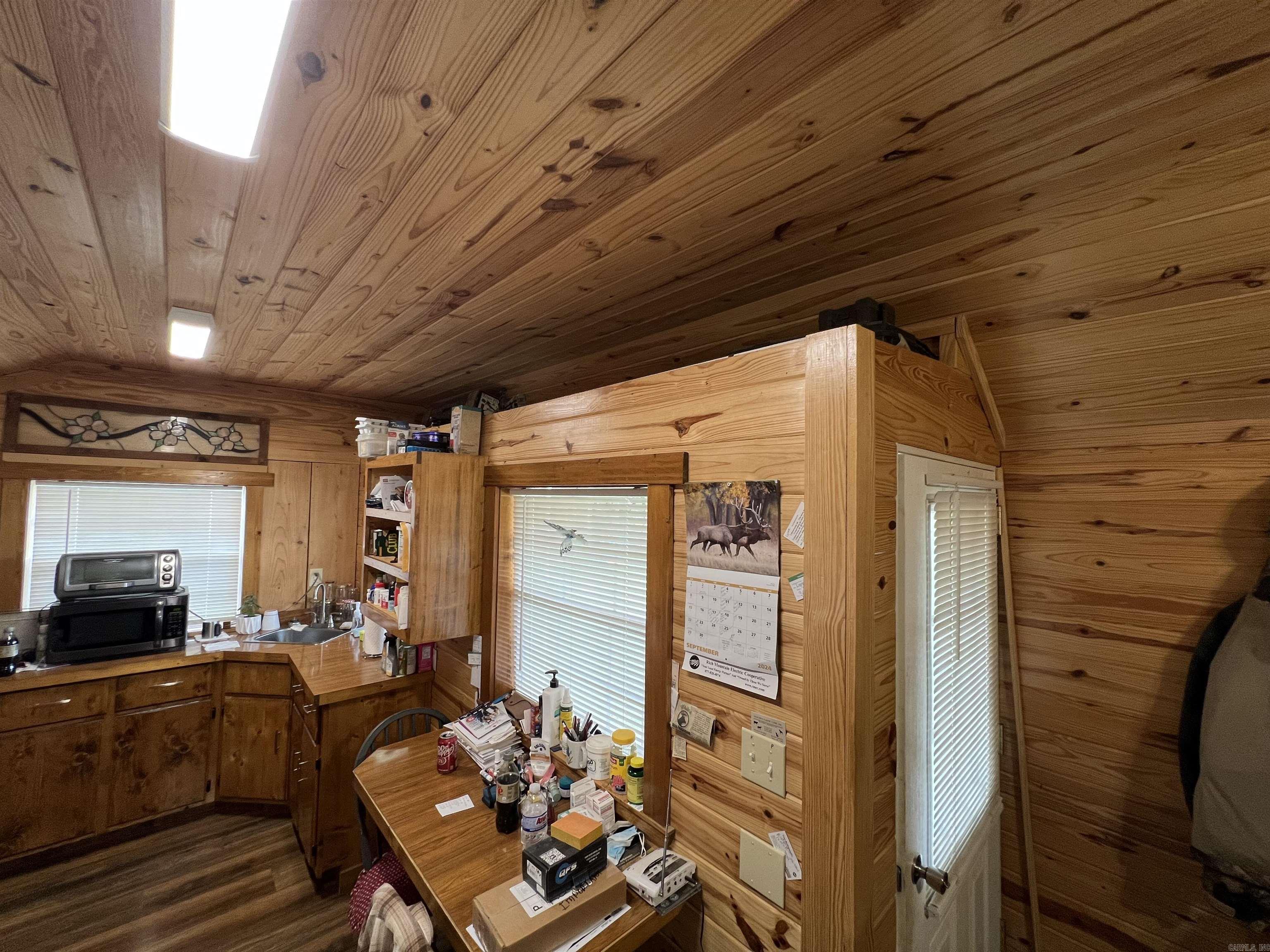 181 Polk Road 127 Mena, AR 71953