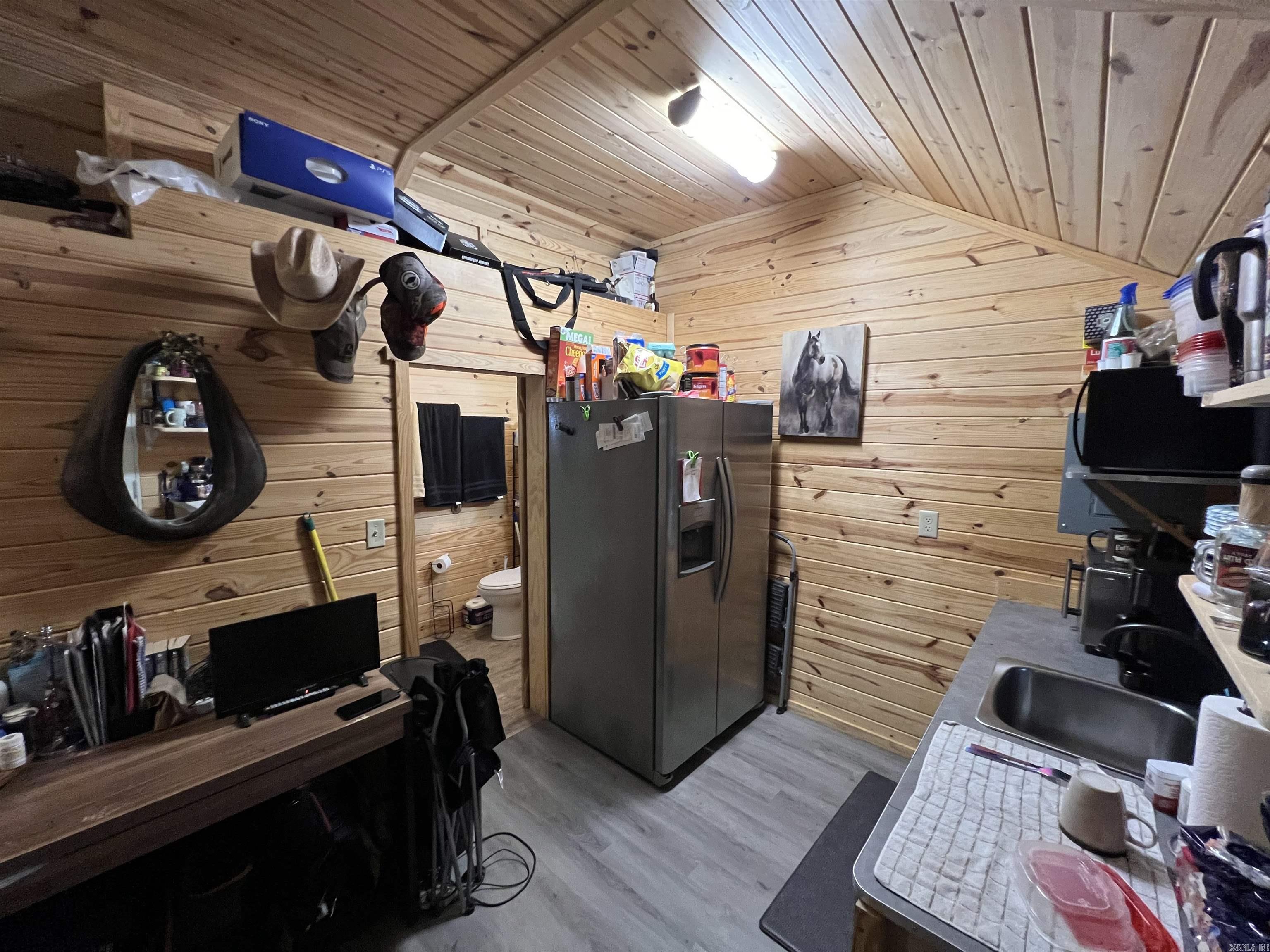 181 Polk Road 127 Mena, AR 71953