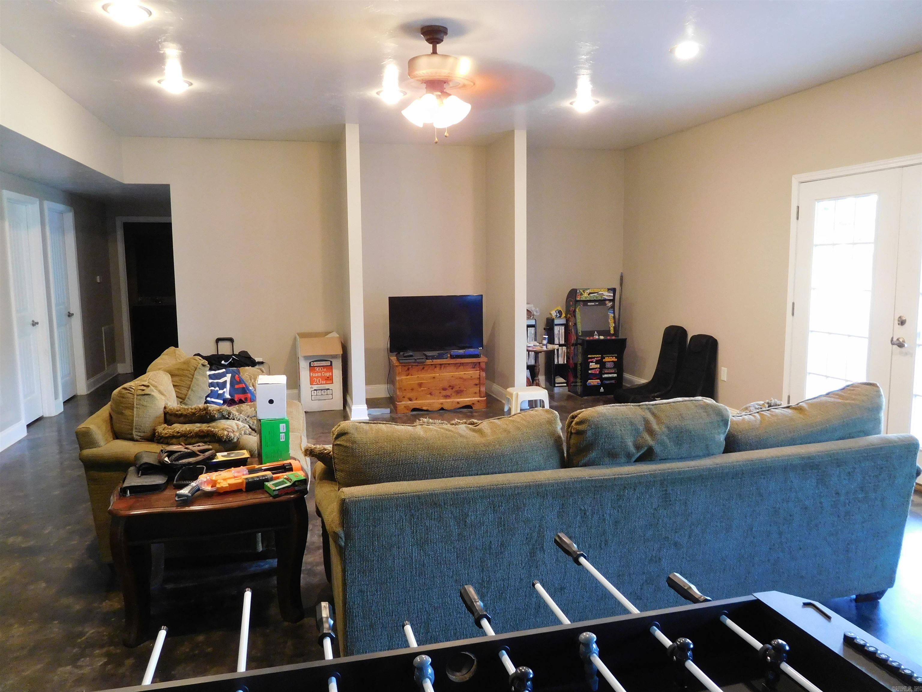 9947 AR Hwy 90 Highway Rector, AR 72461