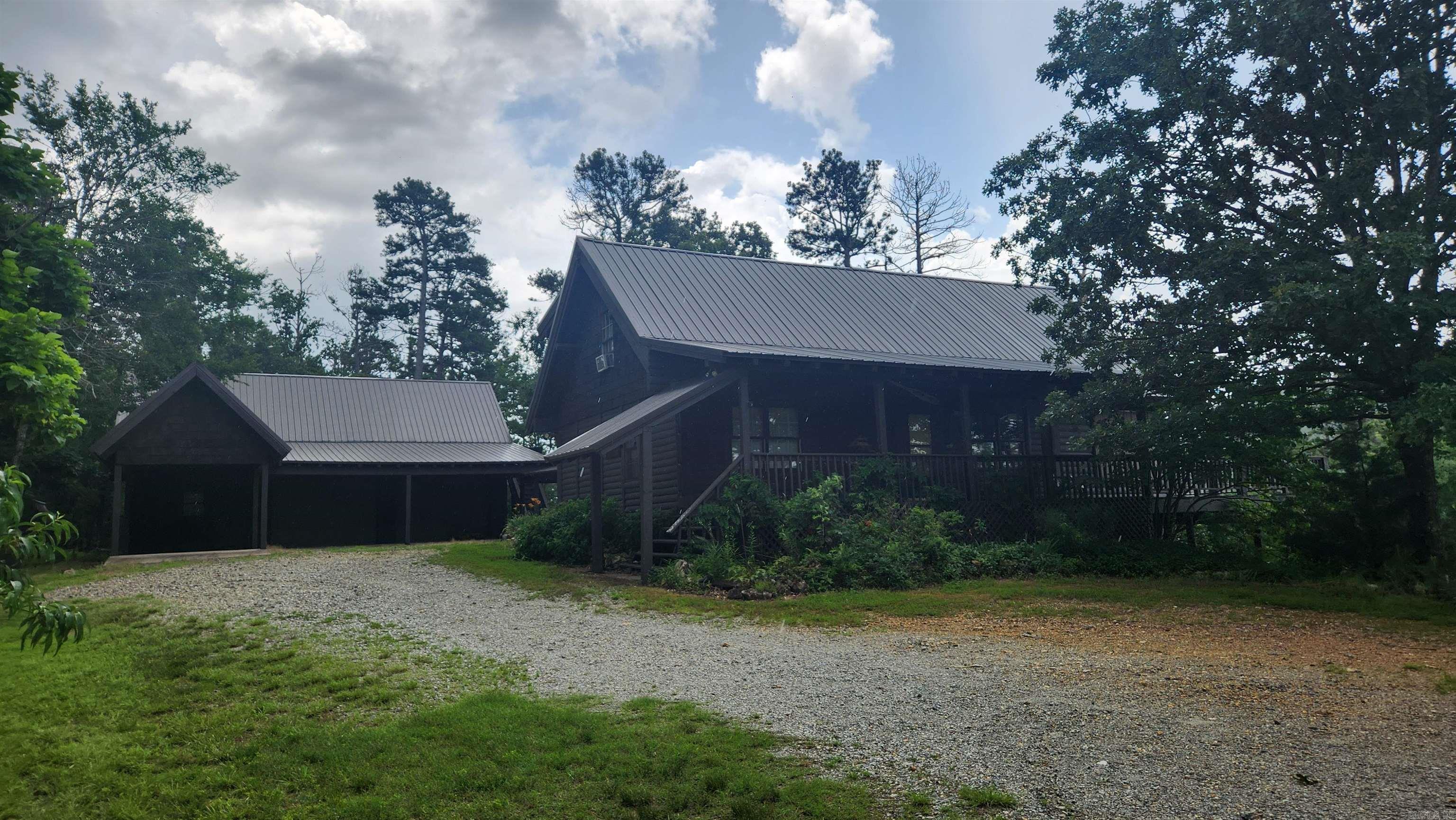 47 Chigger Hill  Story, AR