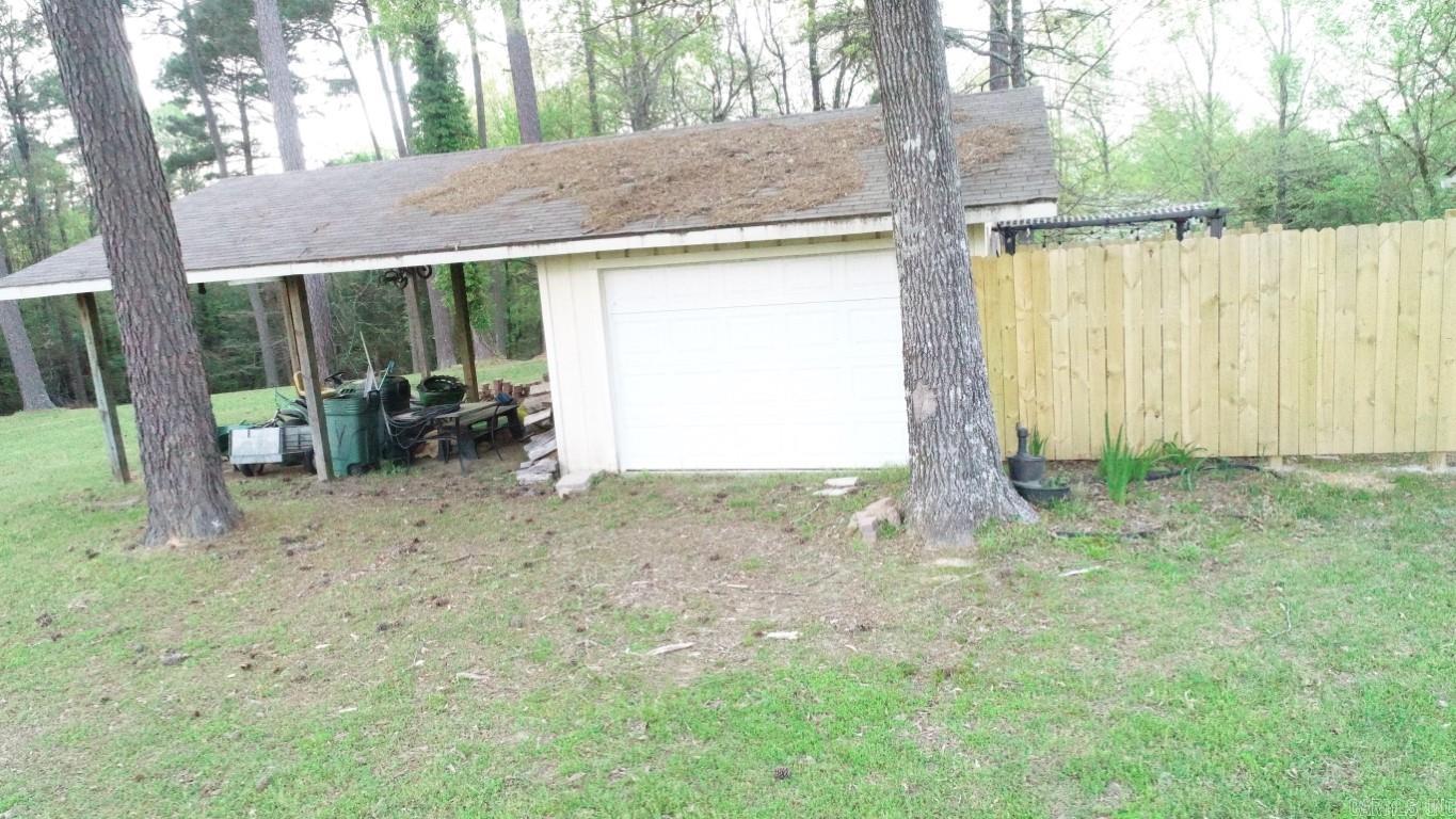 1133 N Clay St. — photo 3