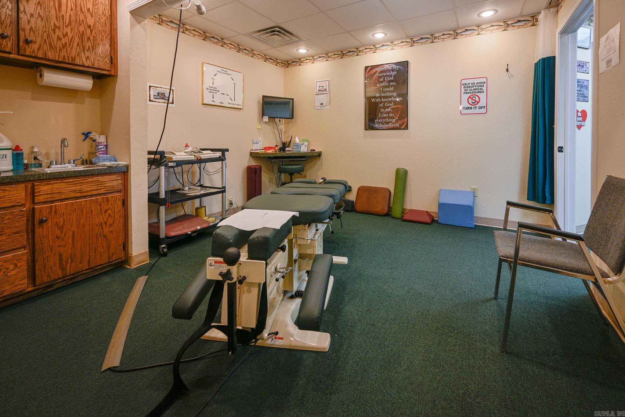 701 S Morrow  Mena, AR