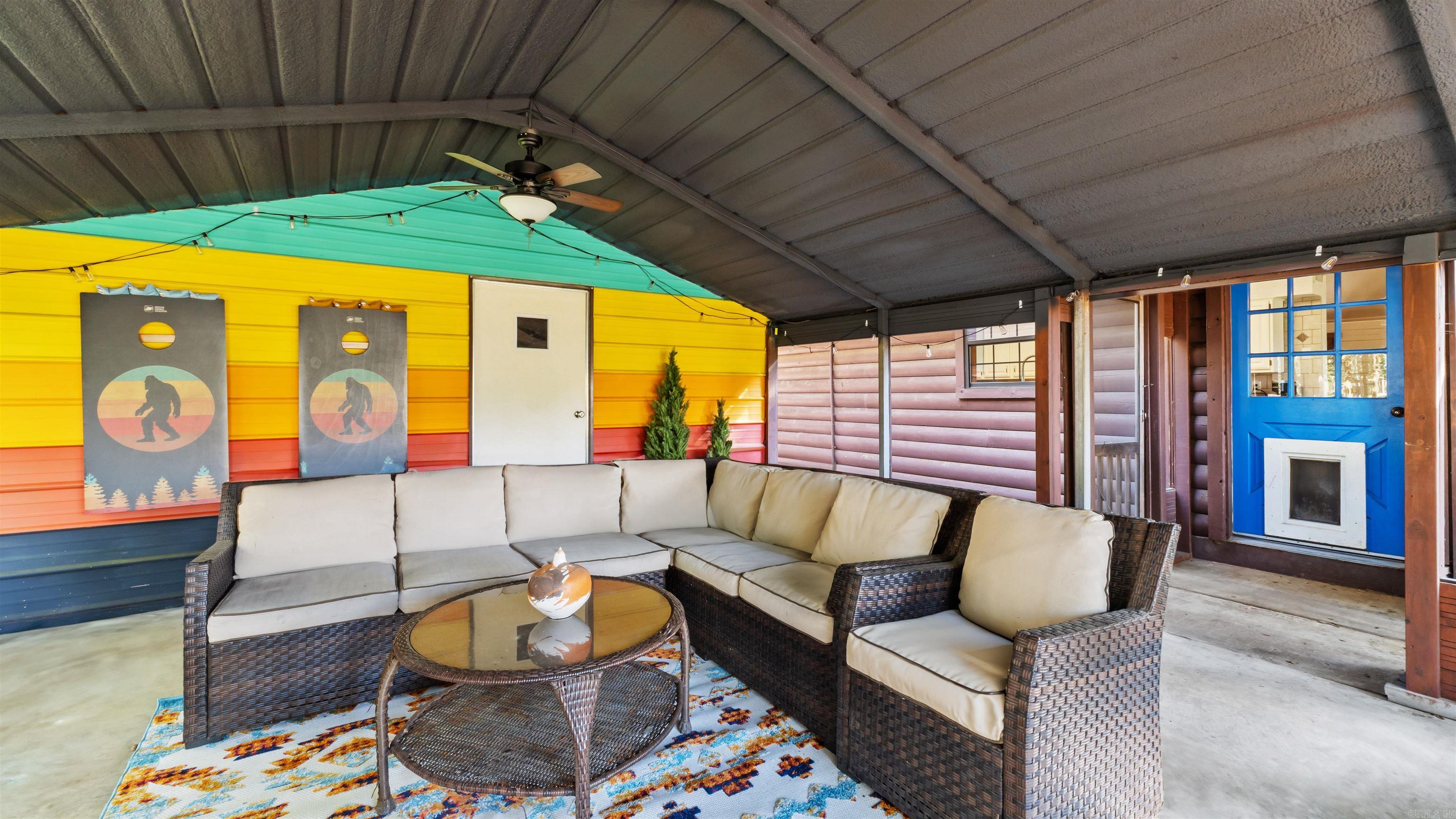 313 Post Oak  Hochatown, OK