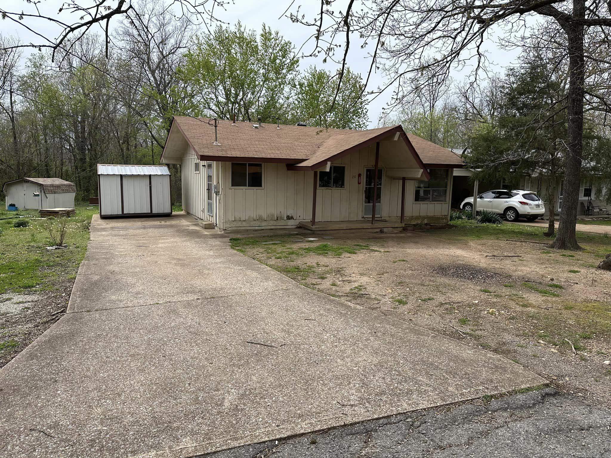 130  Hiawatha Drive  Cherokee Village, AR