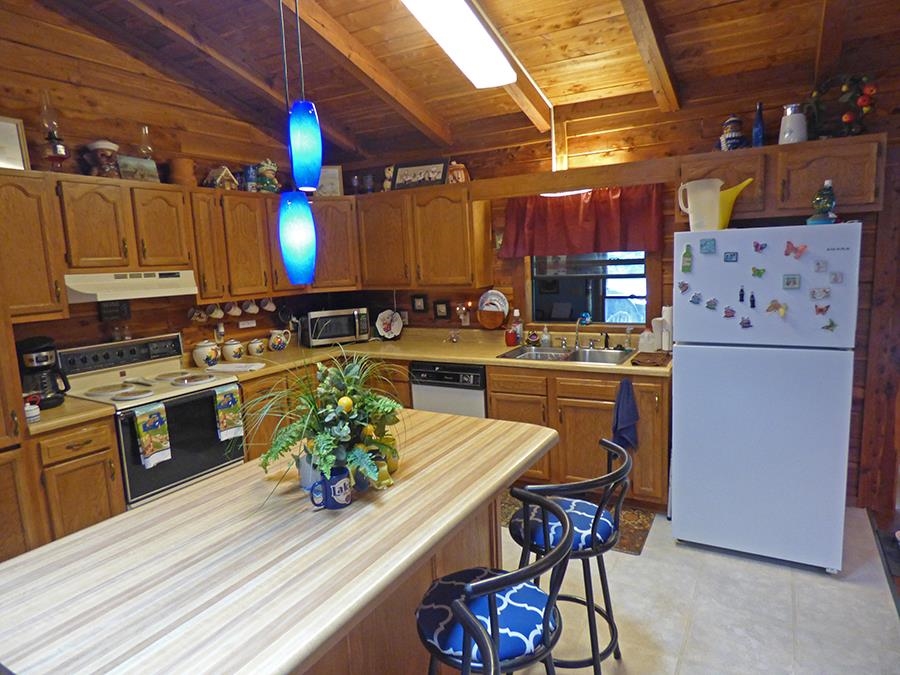 246 E Lakeshore  Cherokee Village, AR