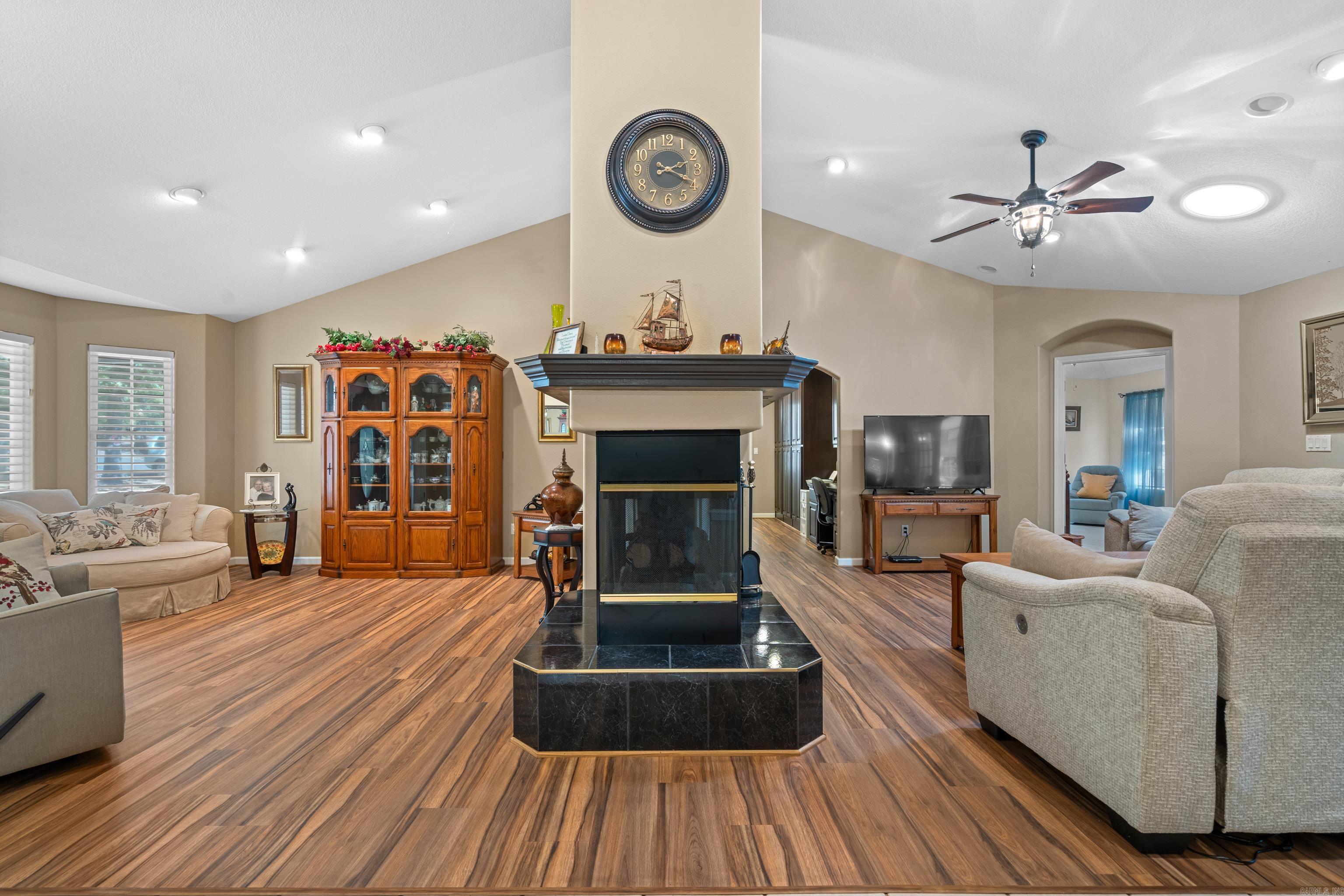 5 Sanchez Cove Hot Springs Village, AR 71909