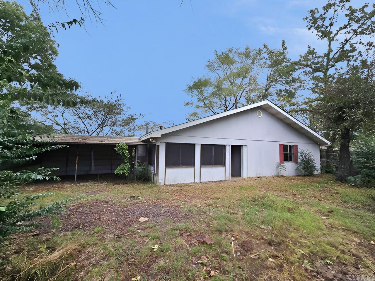 30 Adams Lake