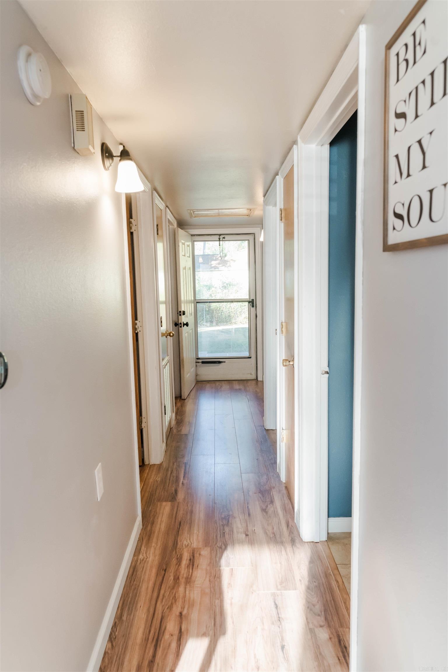 921 Cole — photo 5