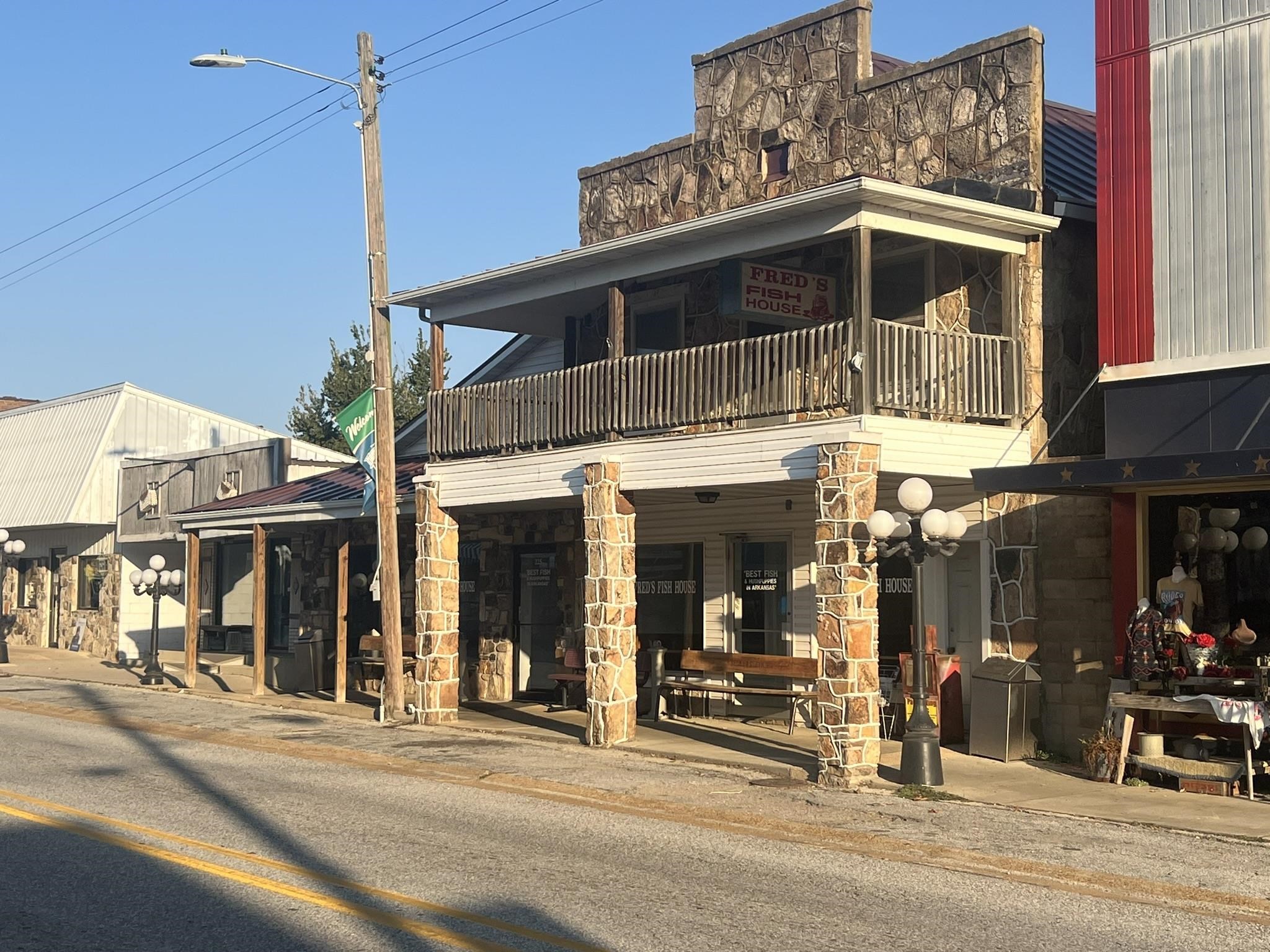 225 Main  Mammoth Spring, AR