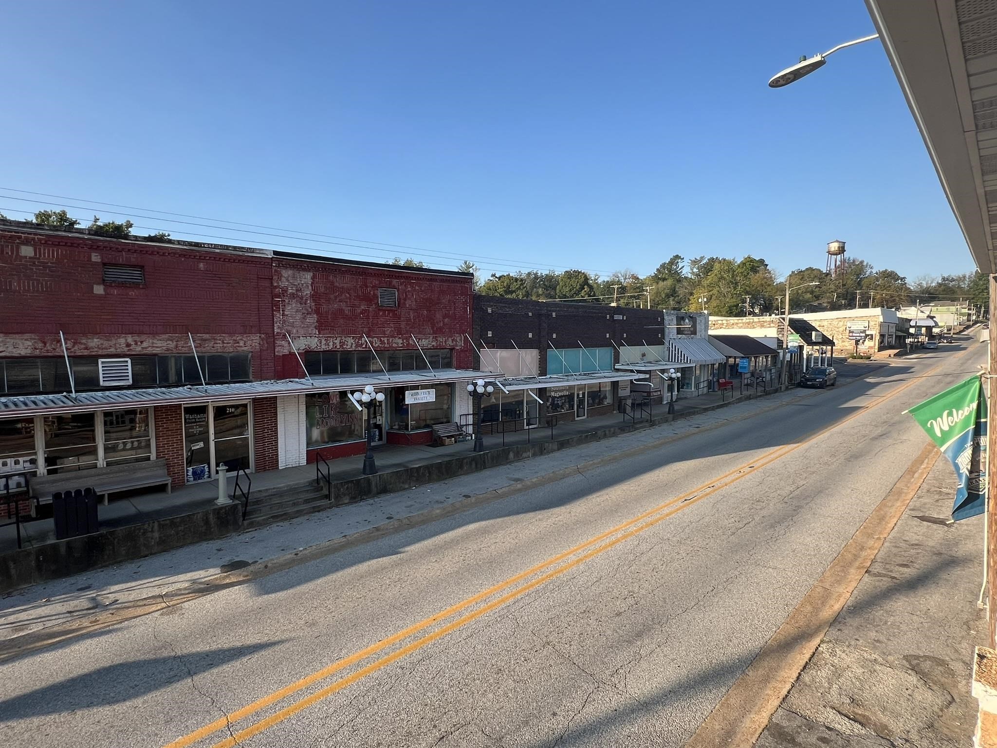 225 Main  Mammoth Spring, AR