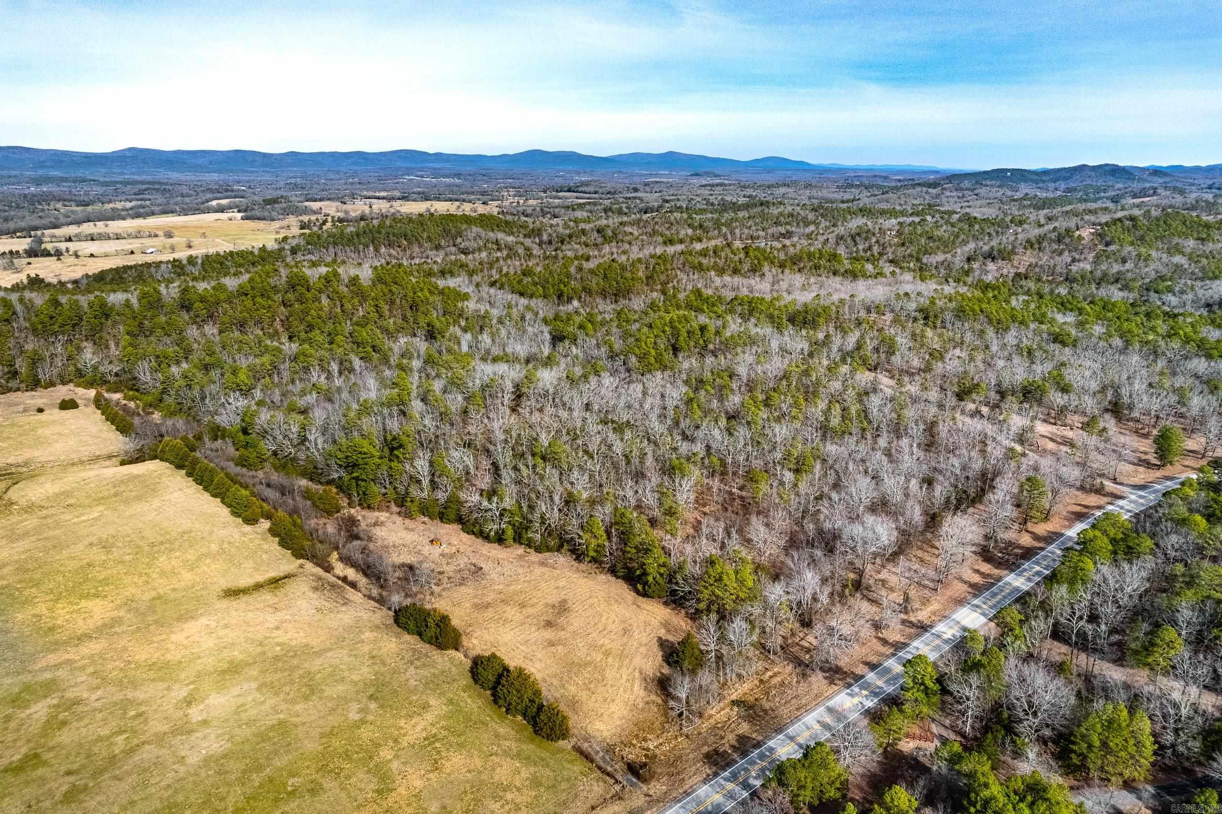 143 SUNNY DAY LN  Mena, AR