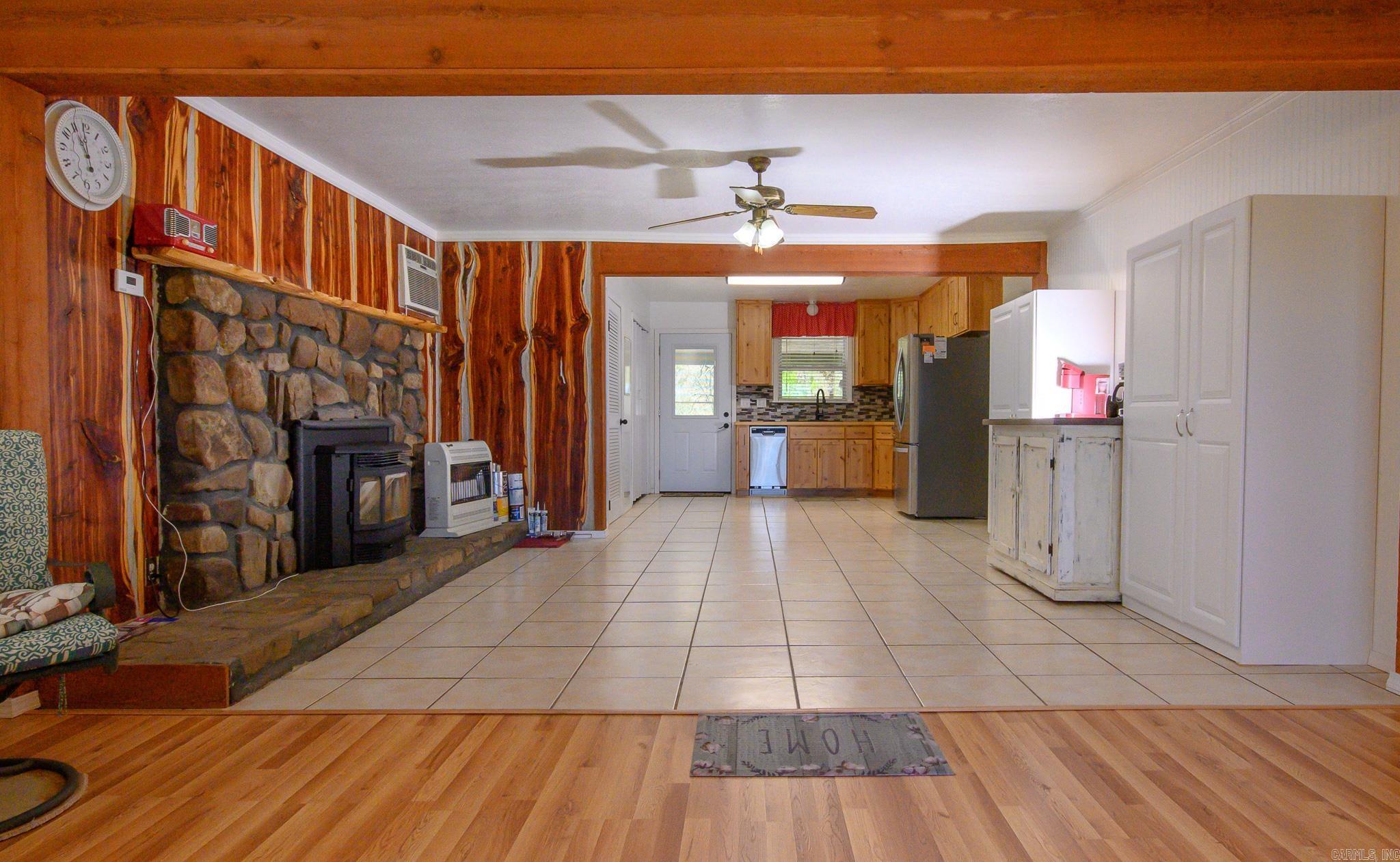 1256 Polk Road 38 Hatfield, AR 71945