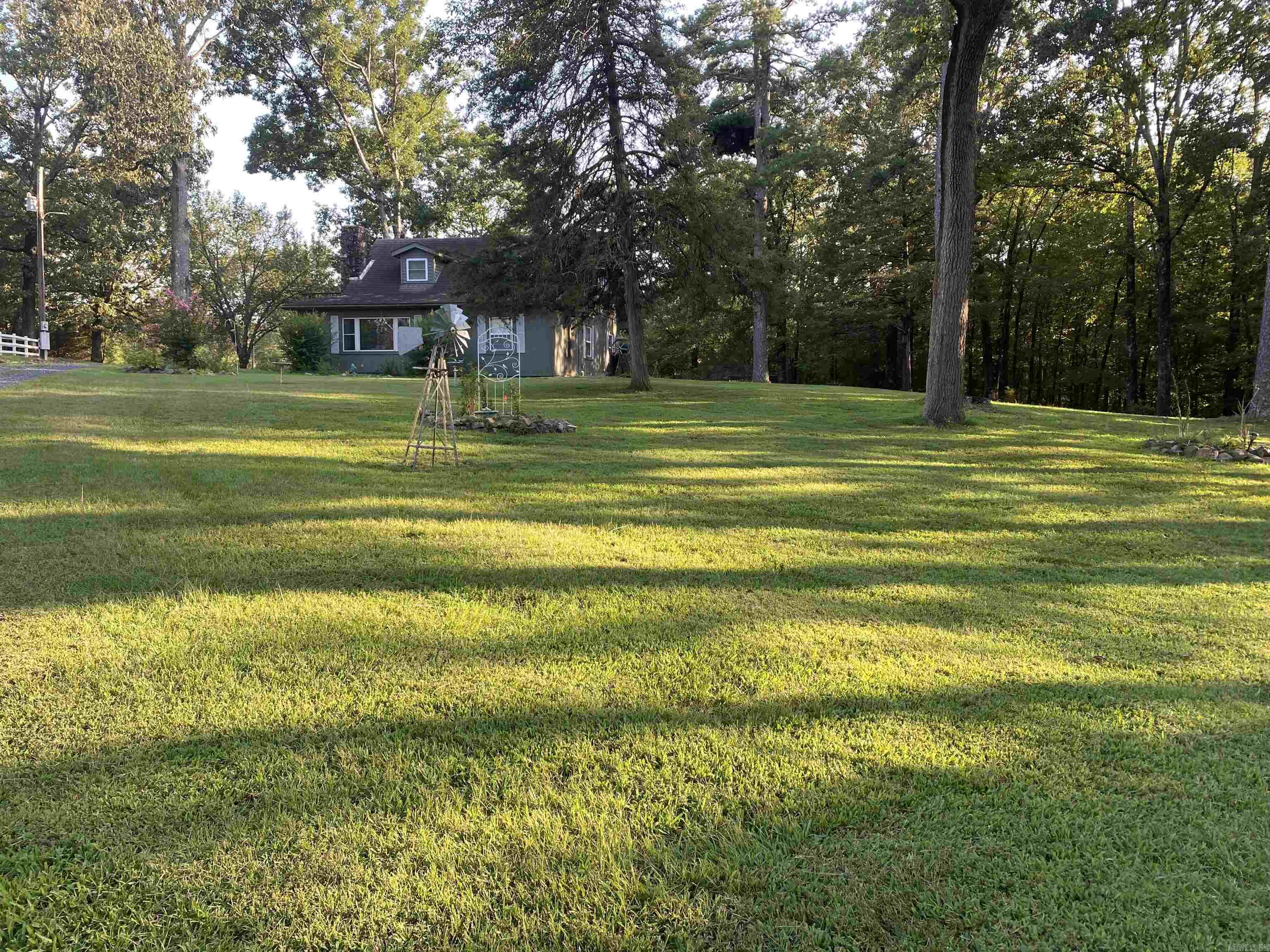 1256 Polk Road 38 Hatfield, AR 71945