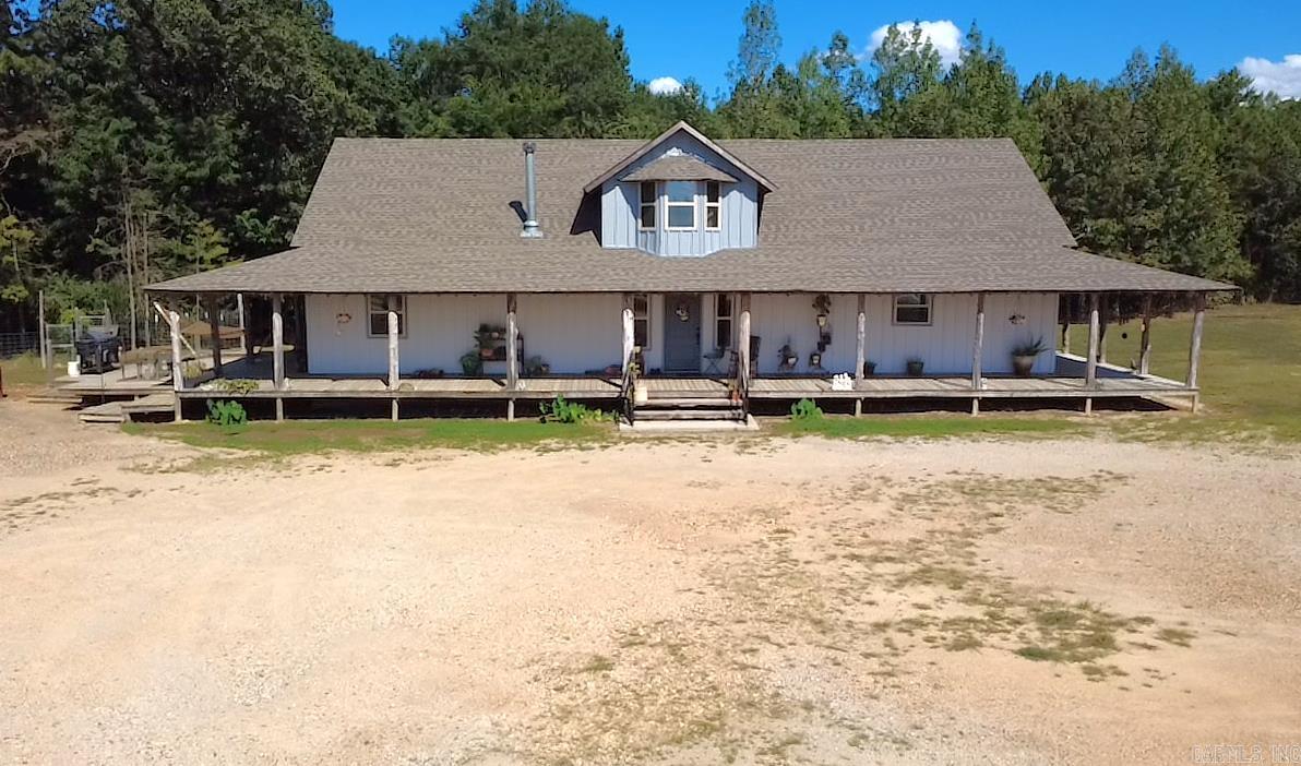 6083 Highway 71 S  Cove, AR