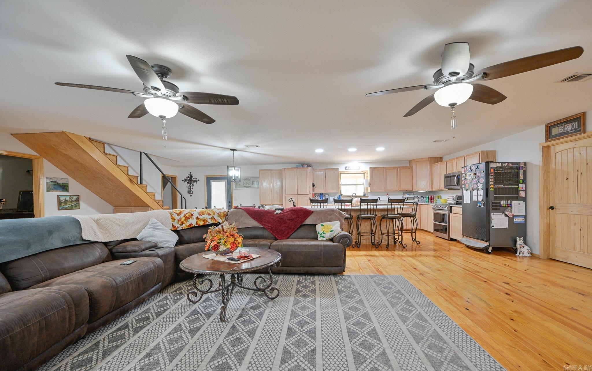 6083 Highway 71 S  Cove, AR