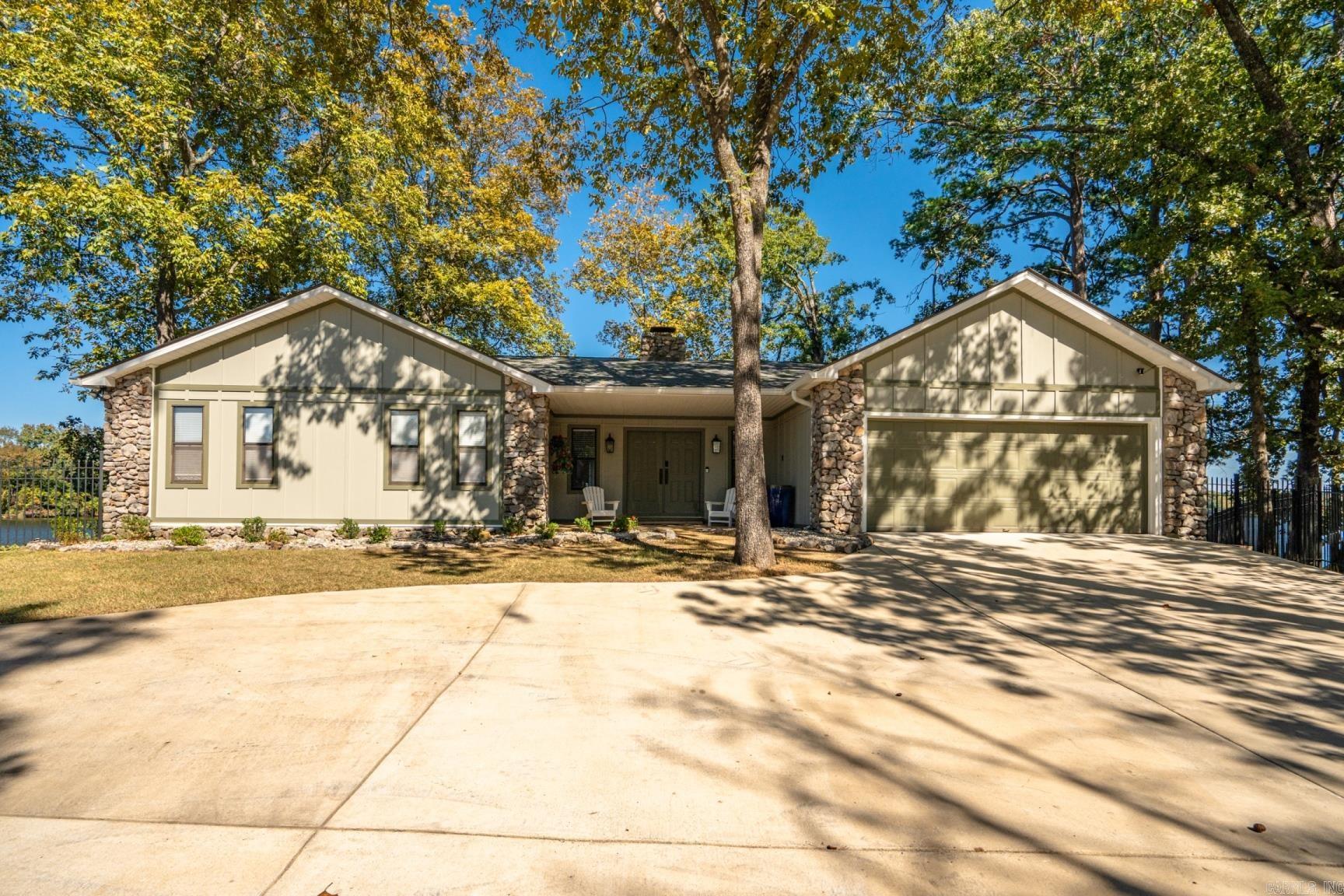 119 Windy Point 121 Windy Point Hot Springs, AR