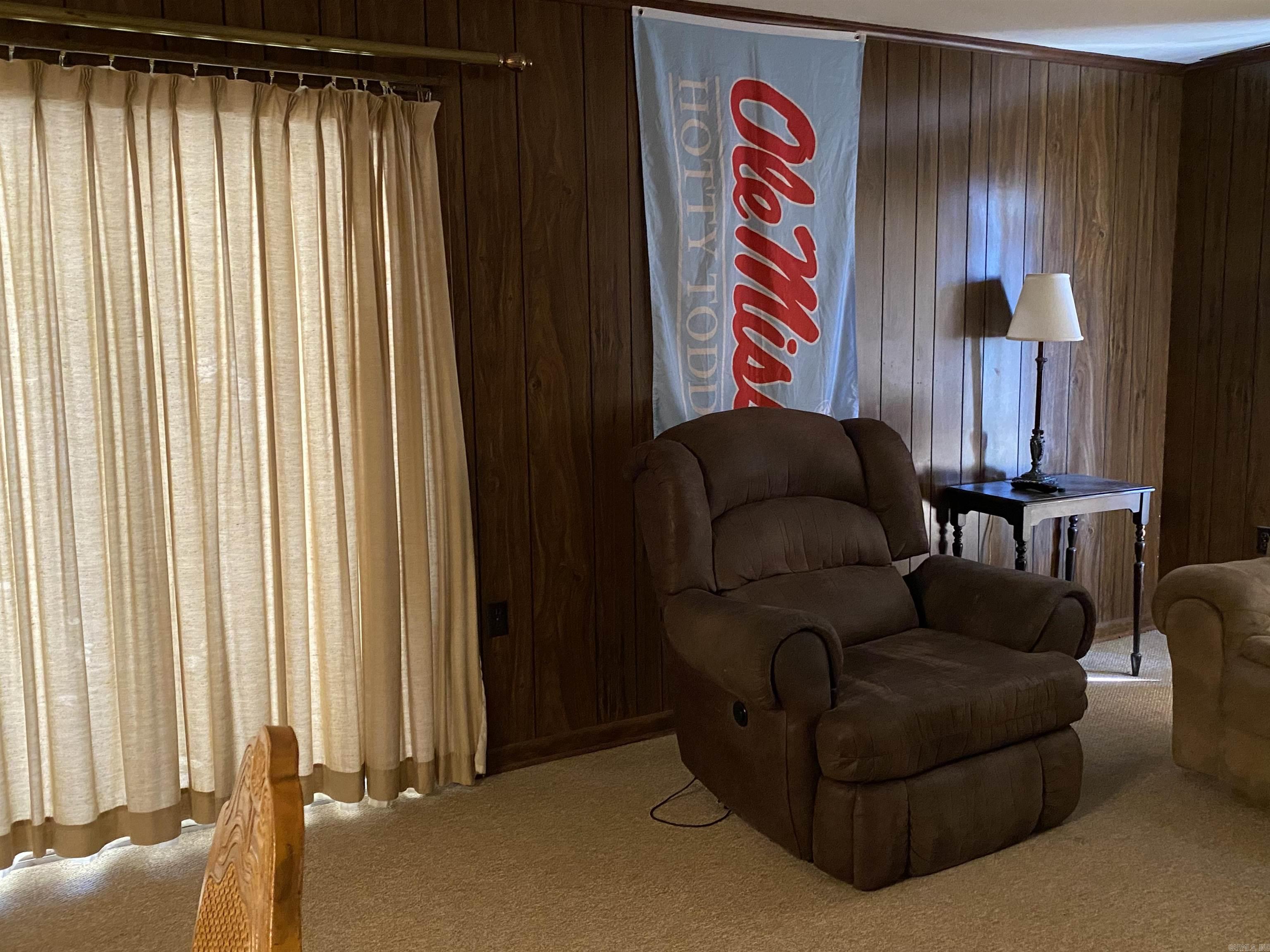 314 Waverly Wood Ln  Helena, AR