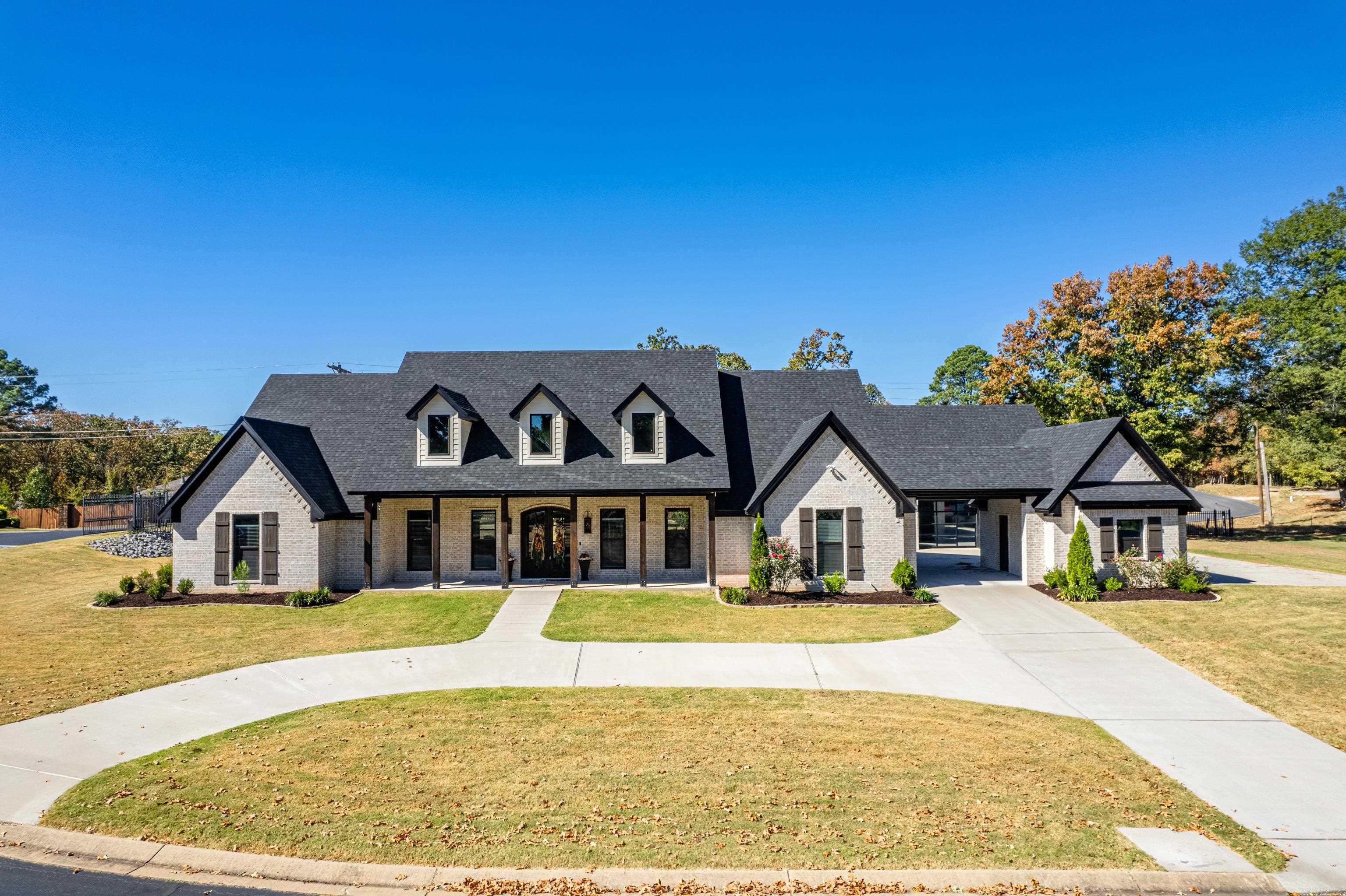 107 Chinook Drive Hot Springs, AR 71913