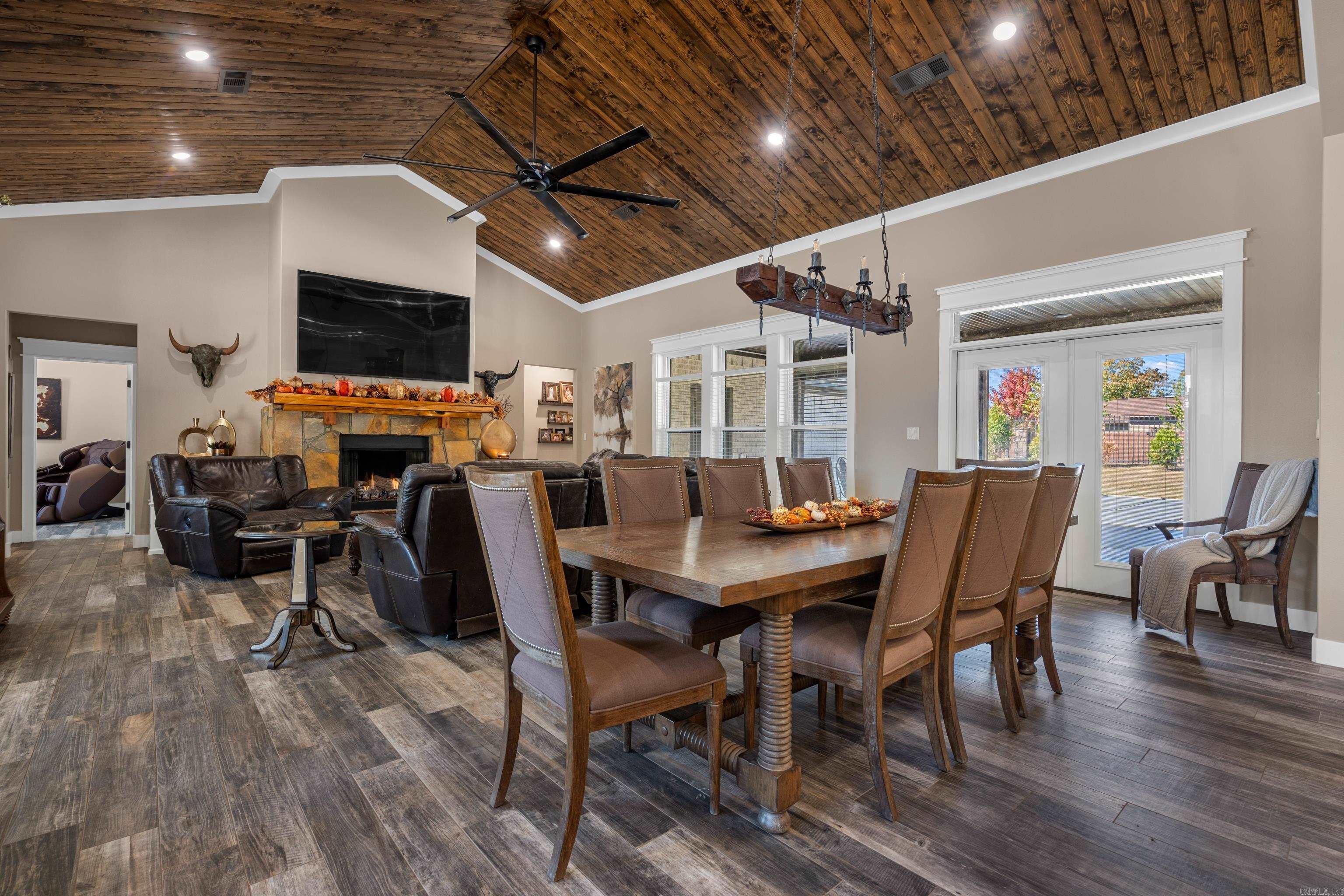 107 Chinook Drive Hot Springs, AR 71913