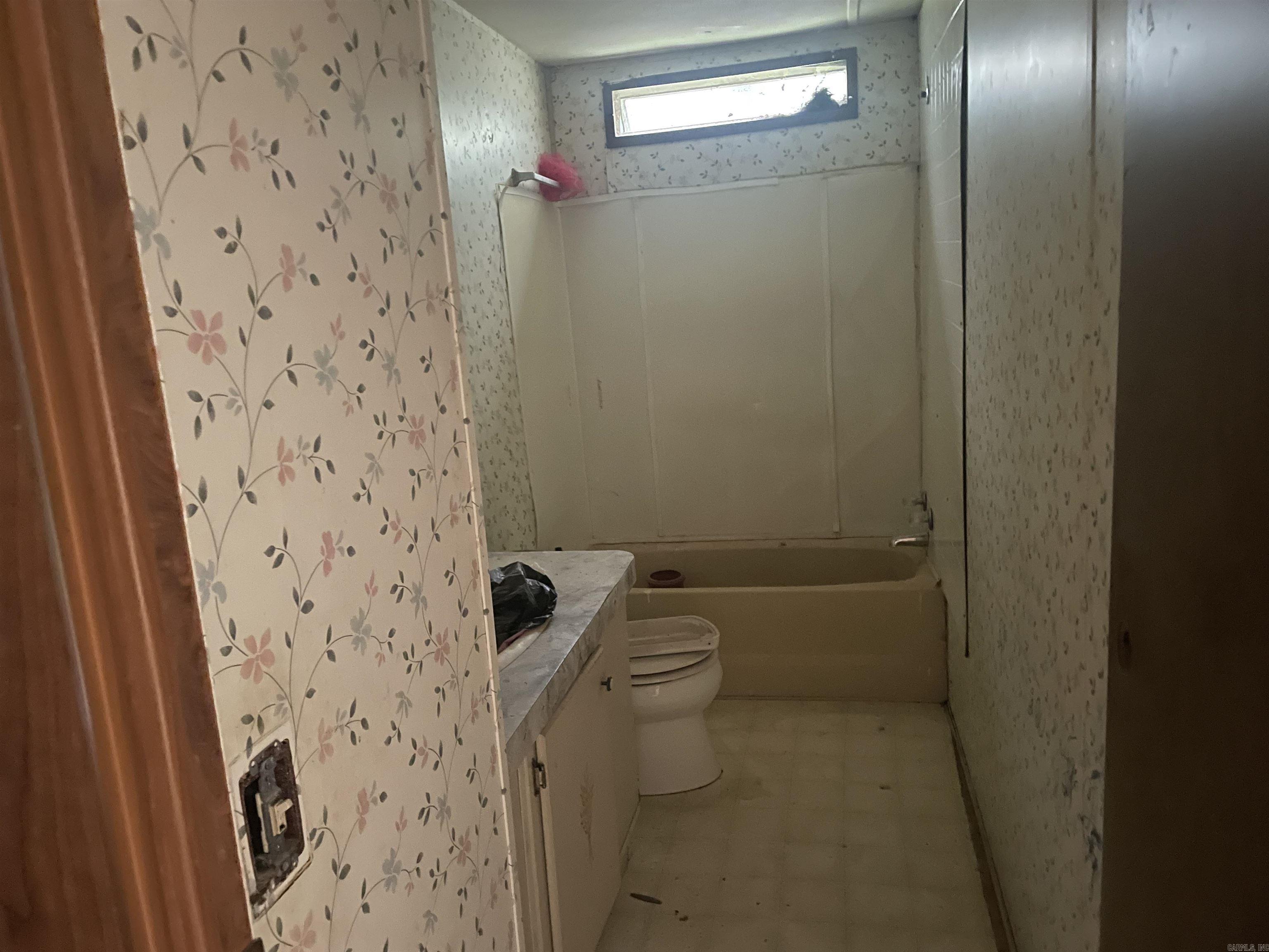 144 Cochise  Mountain View, AR