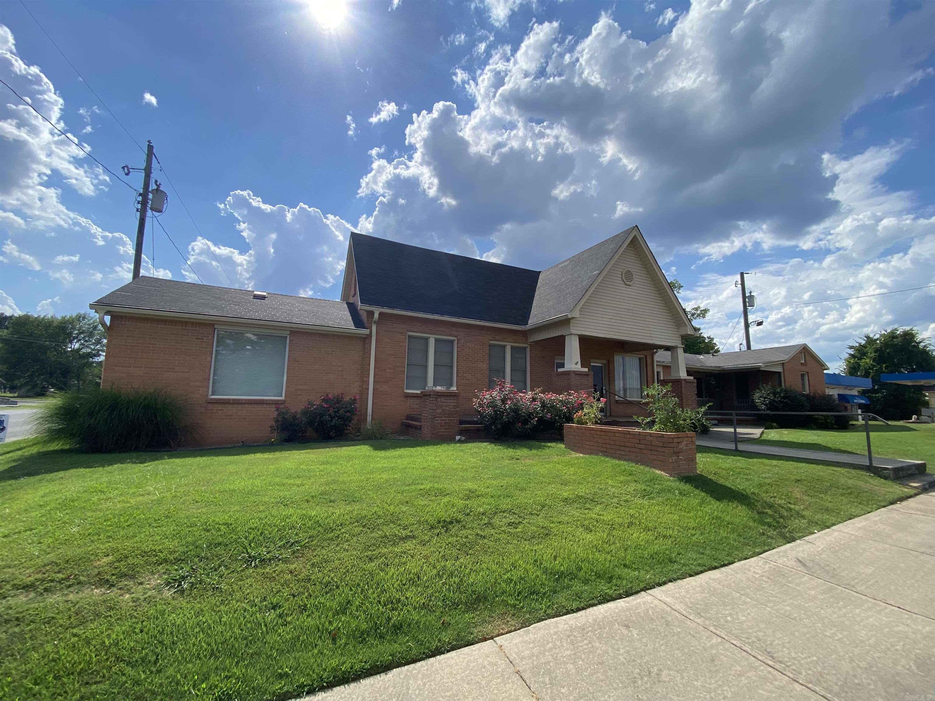 756 Main St  Danville, AR