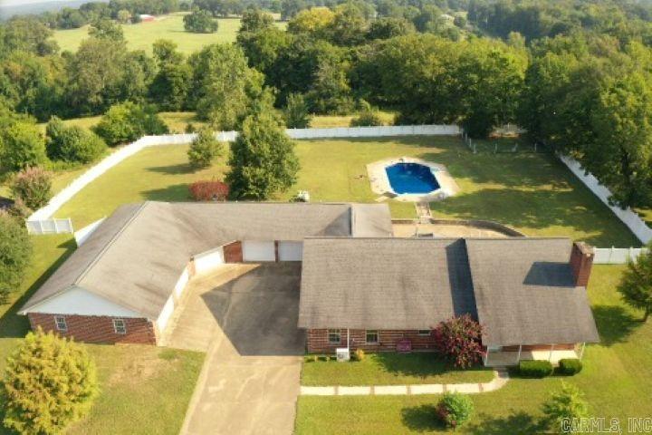 100 Long Meadow Drive De Queen, AR 71832