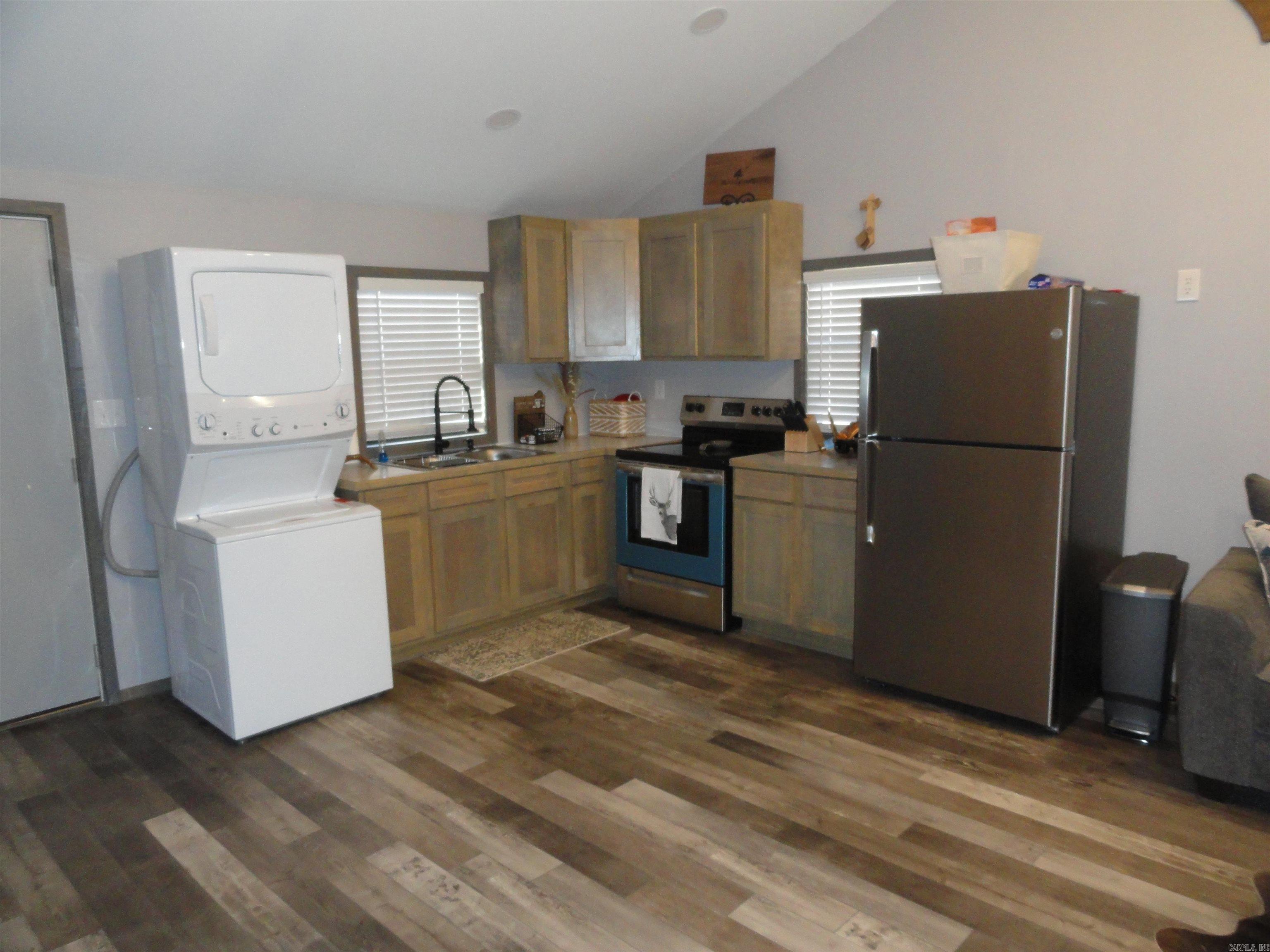 305 Deer Run Drive Leslie, AR 72645