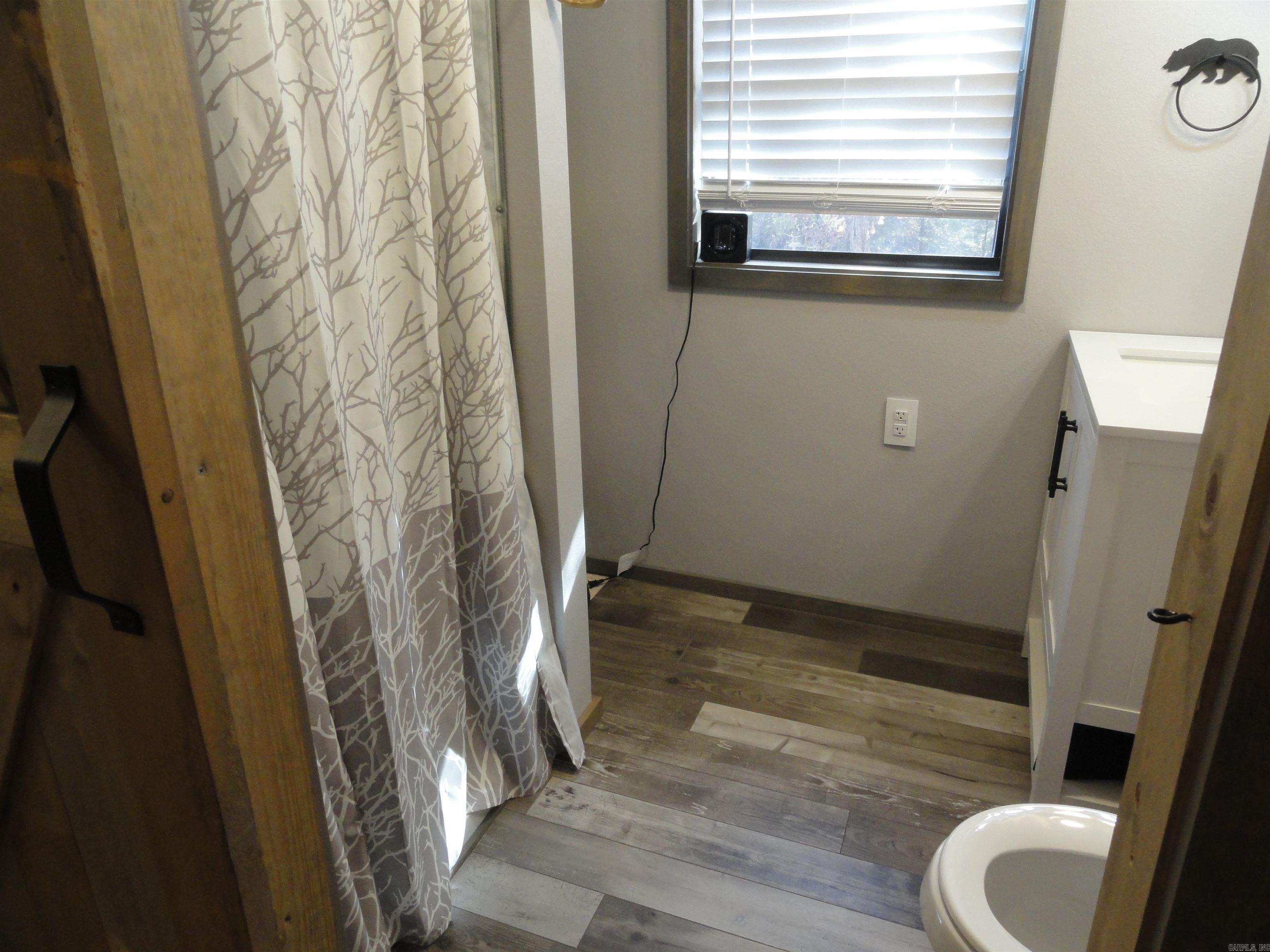 305 Deer Run Drive Leslie, AR 72645