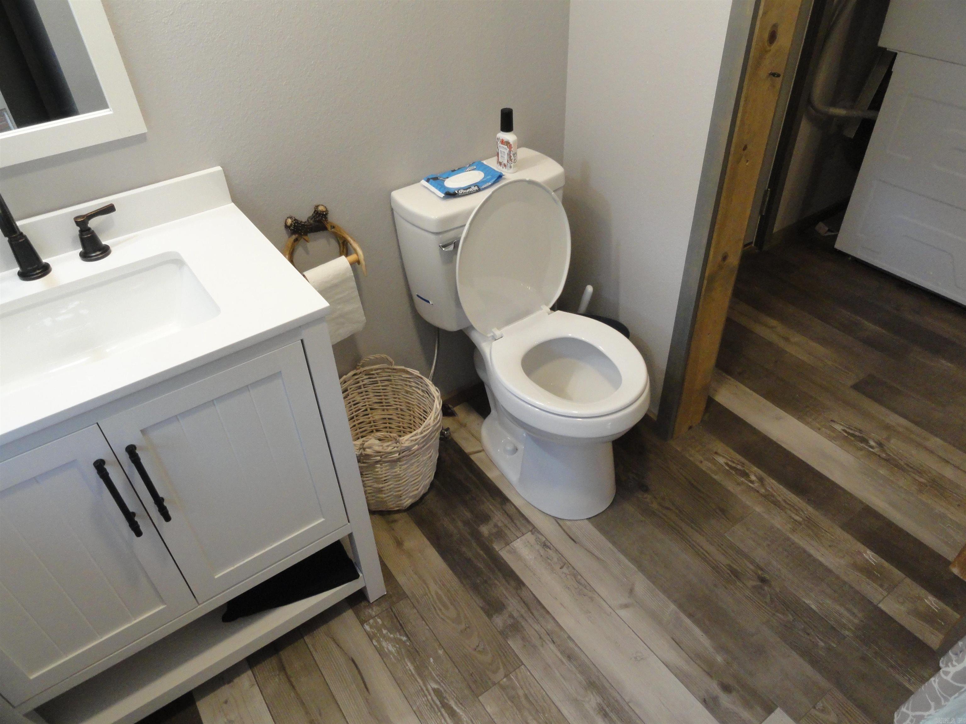 305 Deer Run Drive Leslie, AR 72645