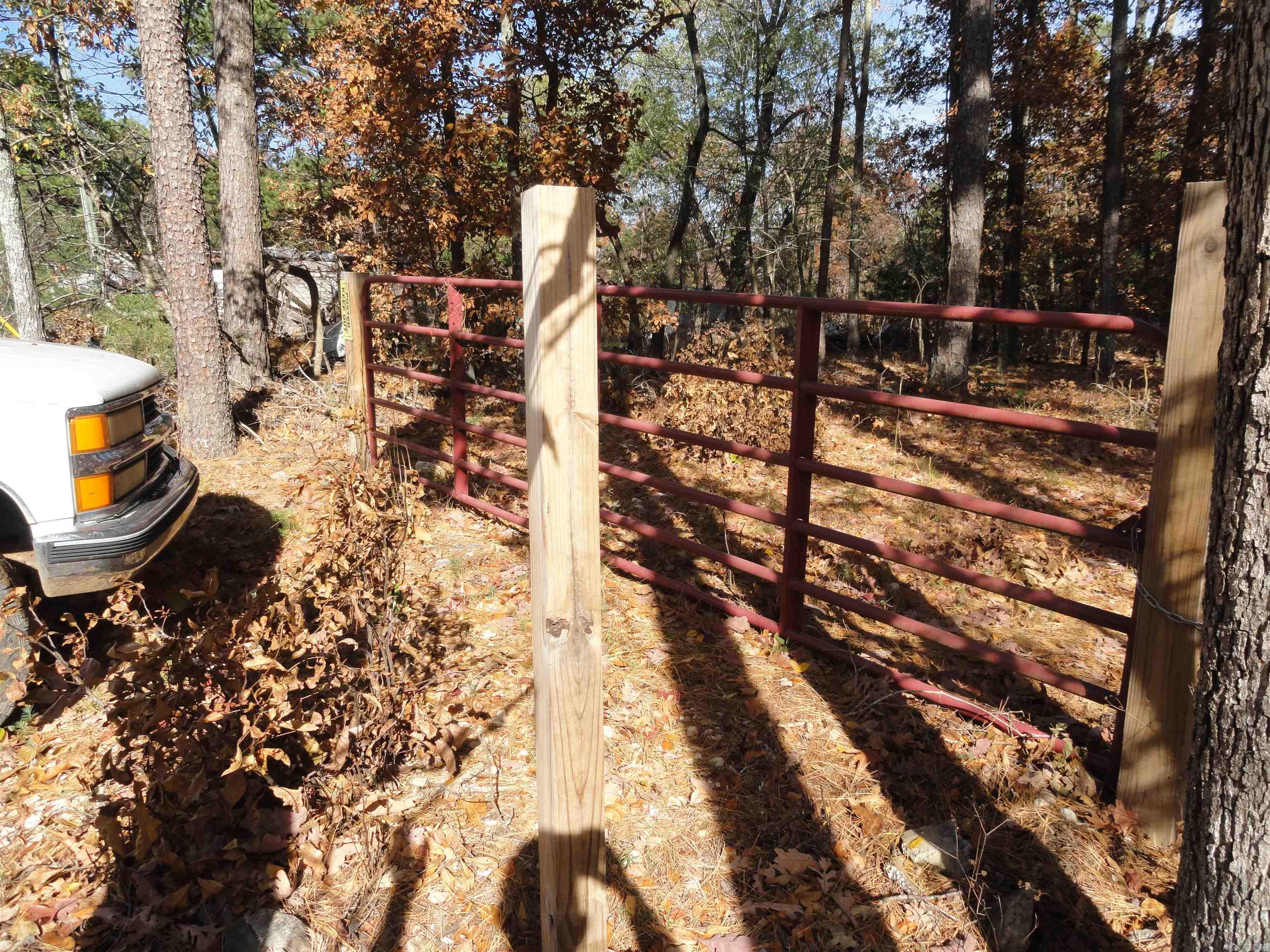 305 Deer Run Drive Leslie, AR 72645