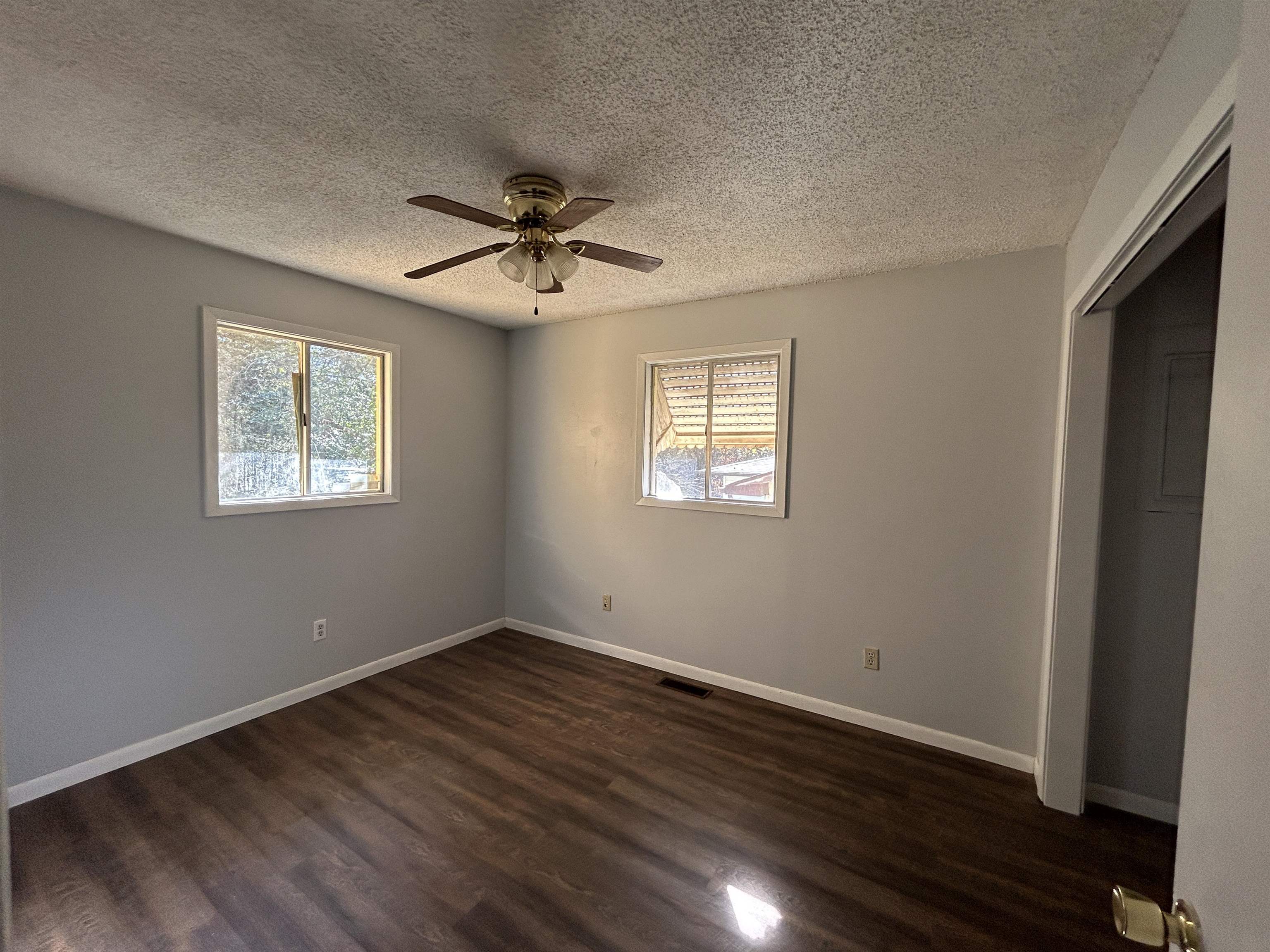 25 Arrowhead  Cherokee Village, AR