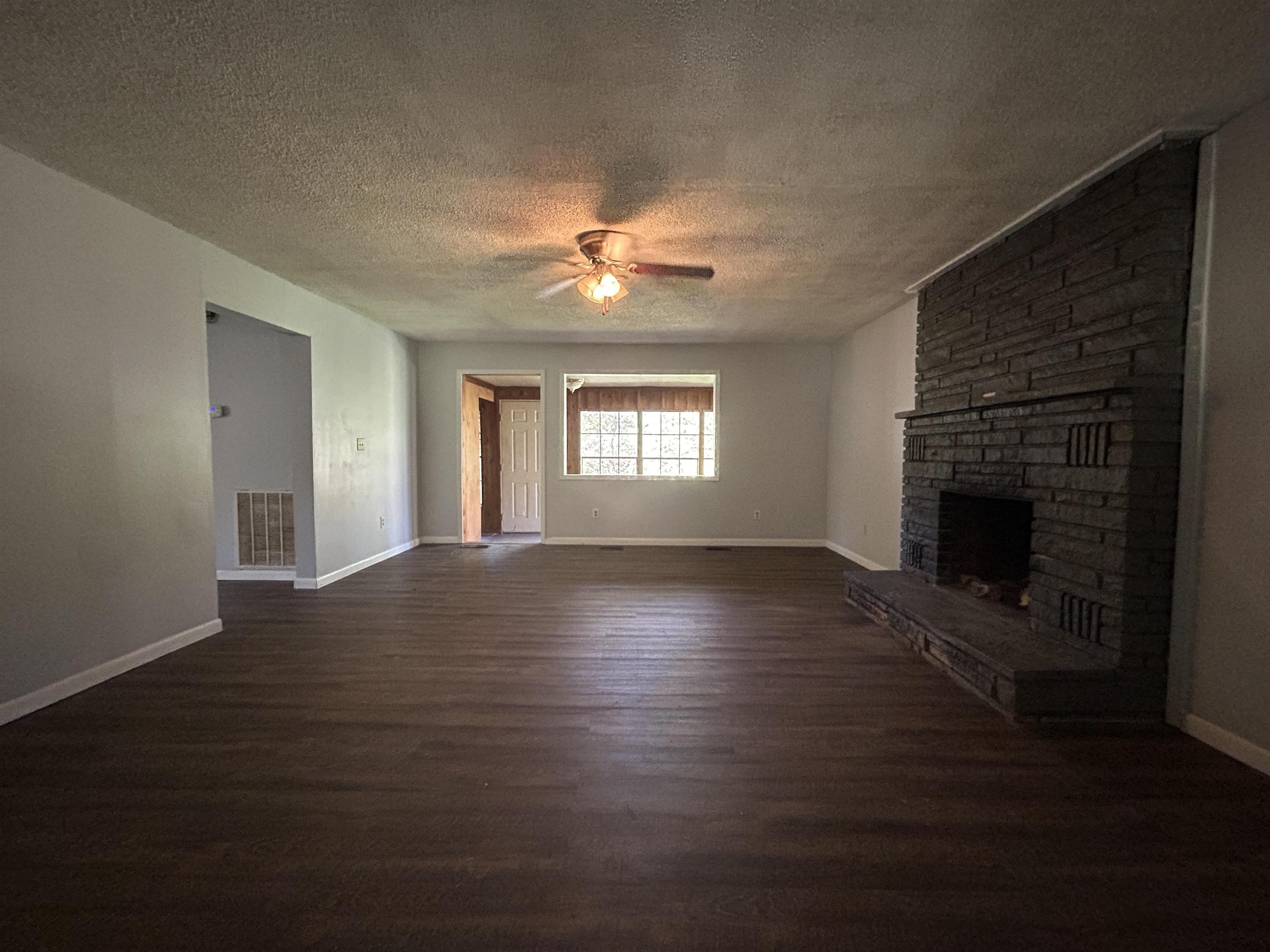 25 Arrowhead  Cherokee Village, AR