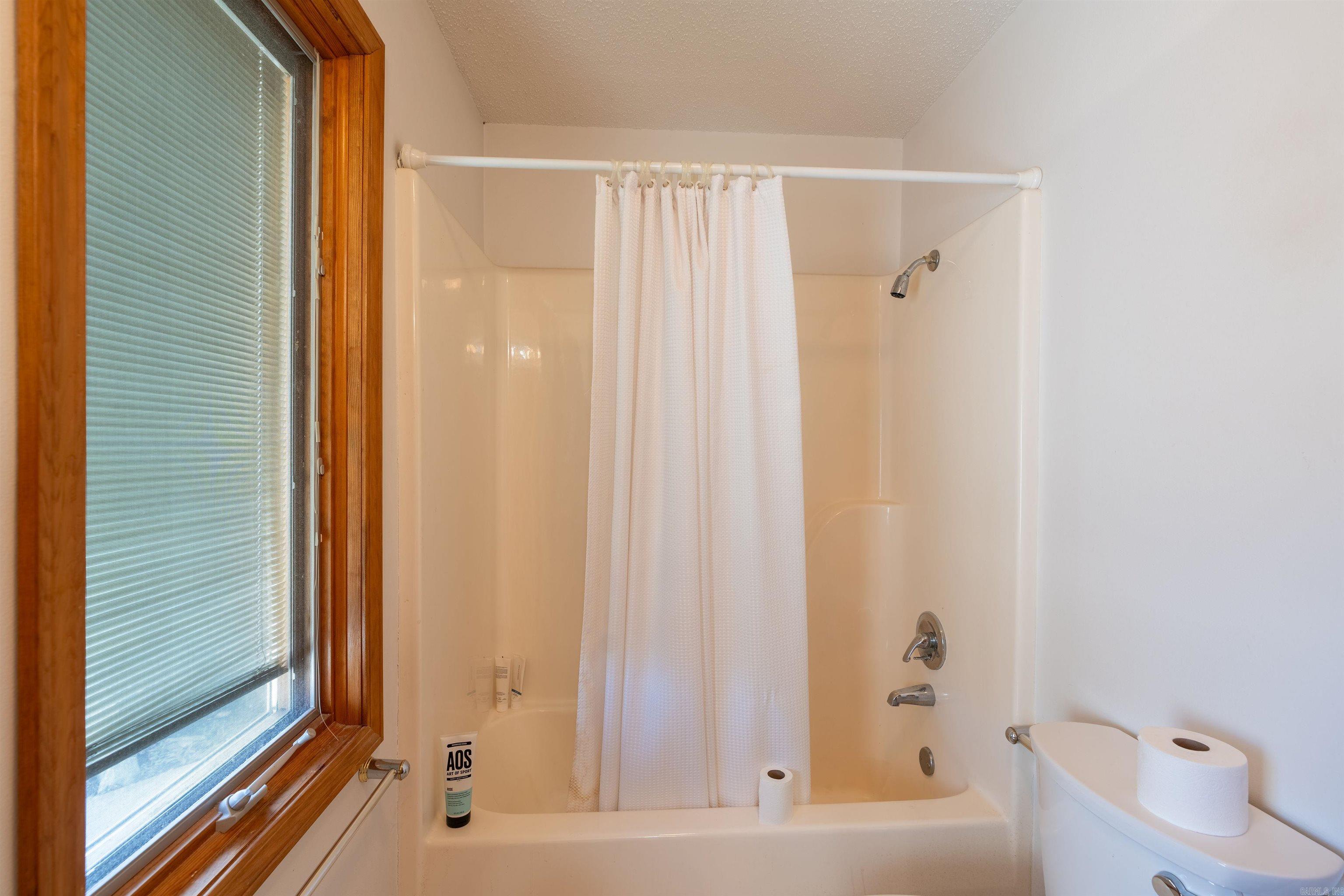 989 N Bayou  Concord, AR