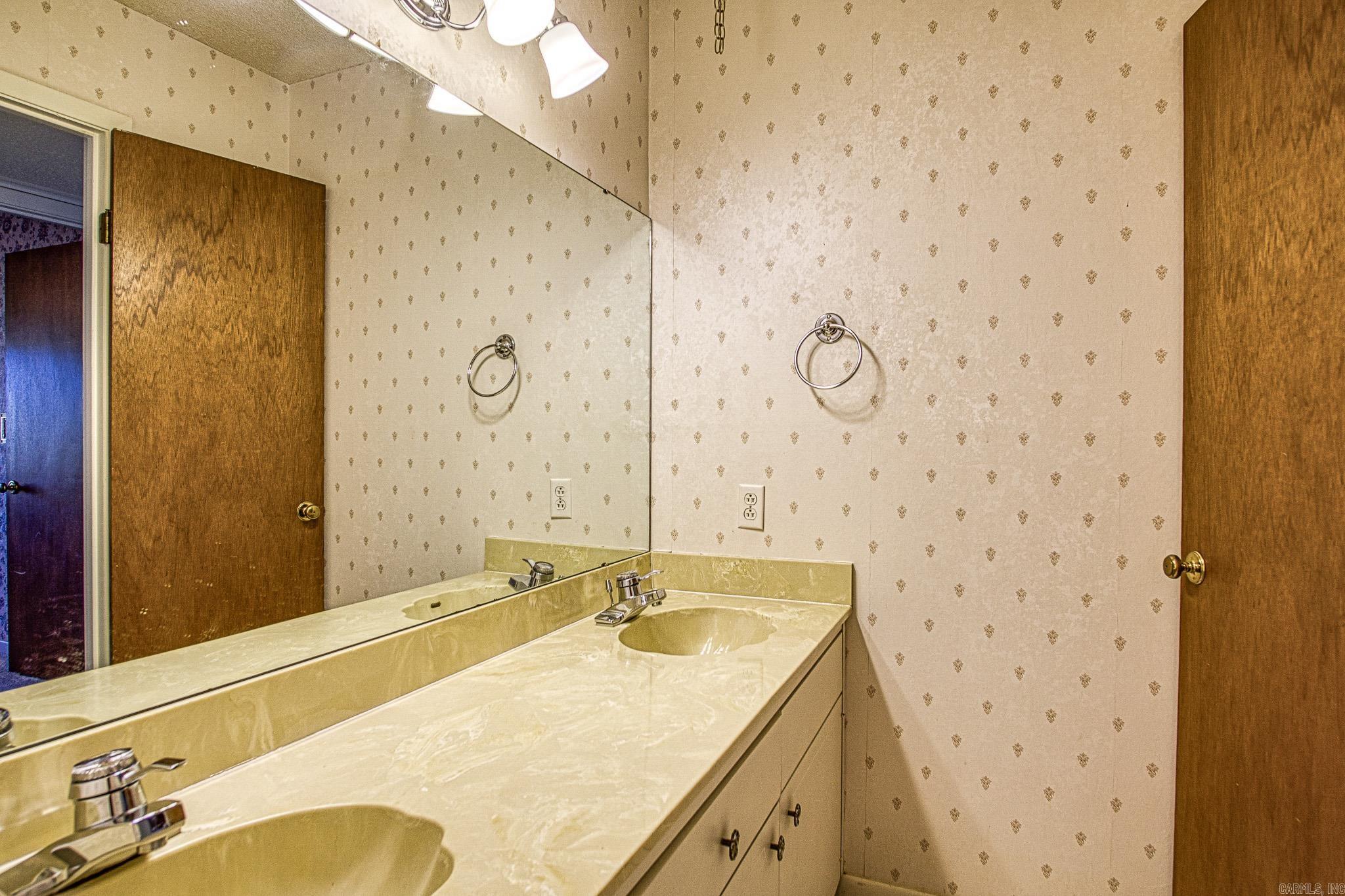 8 Alamito Lane Hot Springs Village, AR 71909