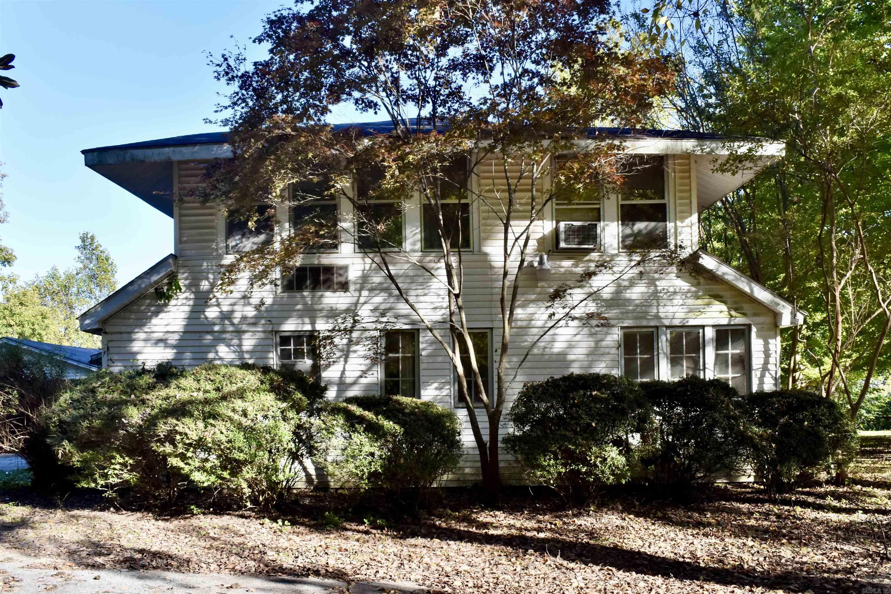 1102 Walker  Helena, AR