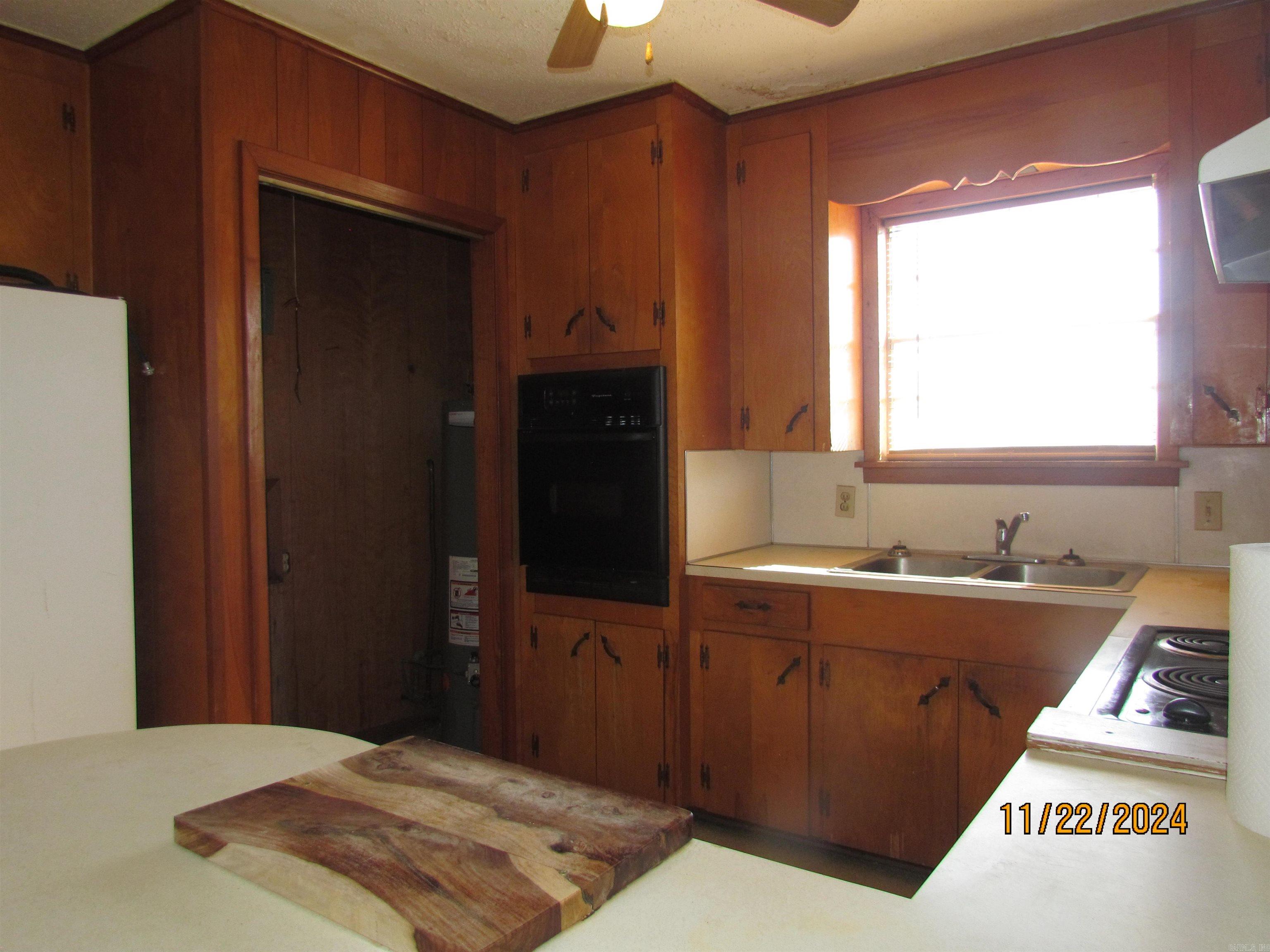 701 N Main Hamburg, AR 71646