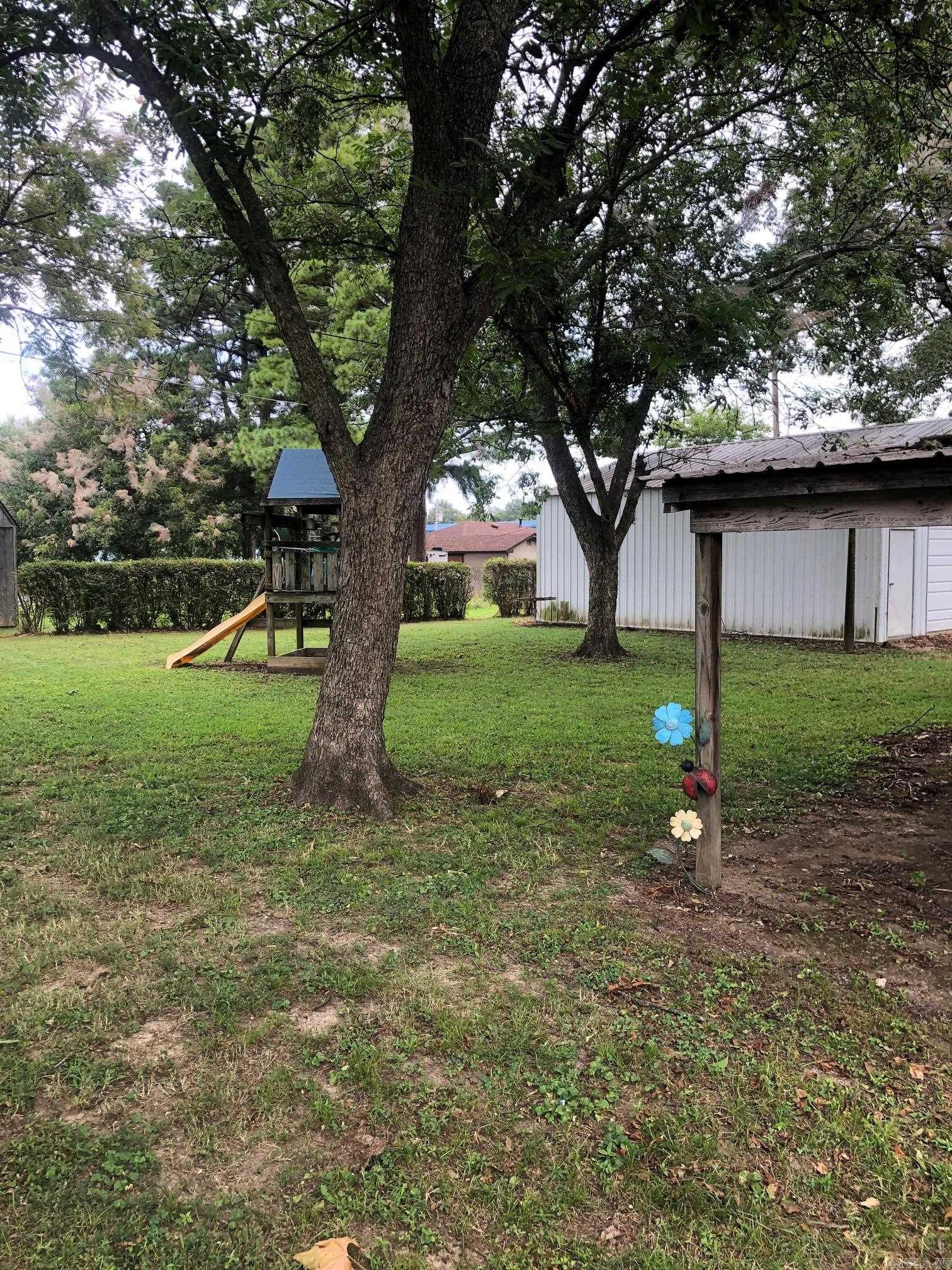 708 W 6th  Rector, AR