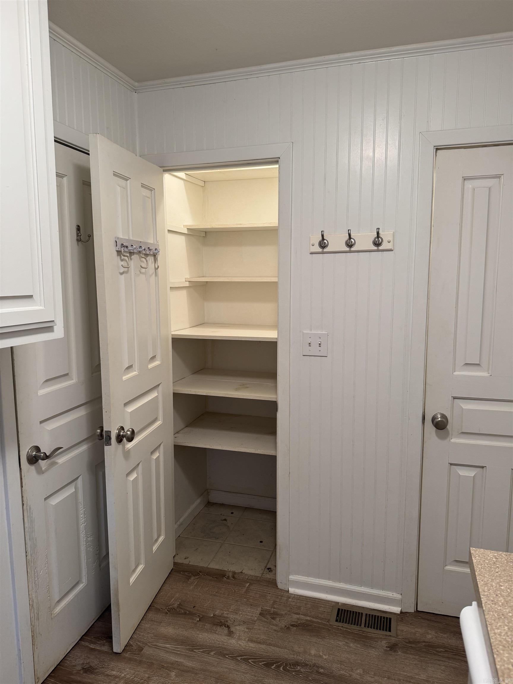 415 Bluff View Drive Batesville, AR 72501