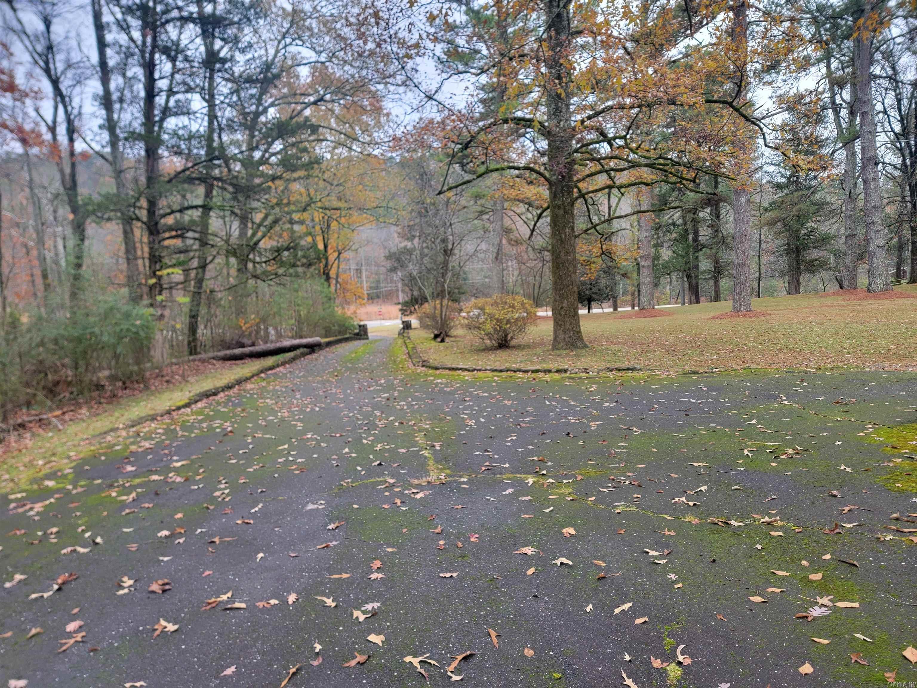 143 Fox Pass Cutoff Highway Hot Springs, AR 71901