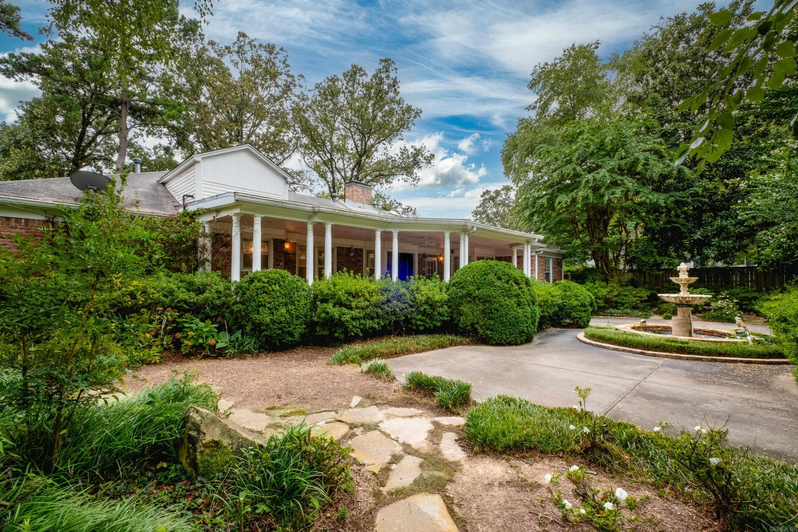 6320 Cantrell Road Little Rock, AR 72207