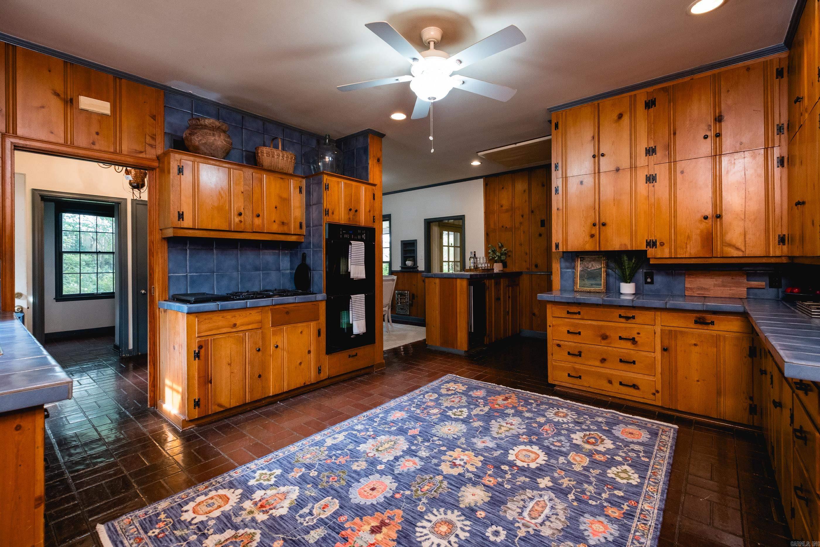 6320 Cantrell Road Little Rock, AR 72207