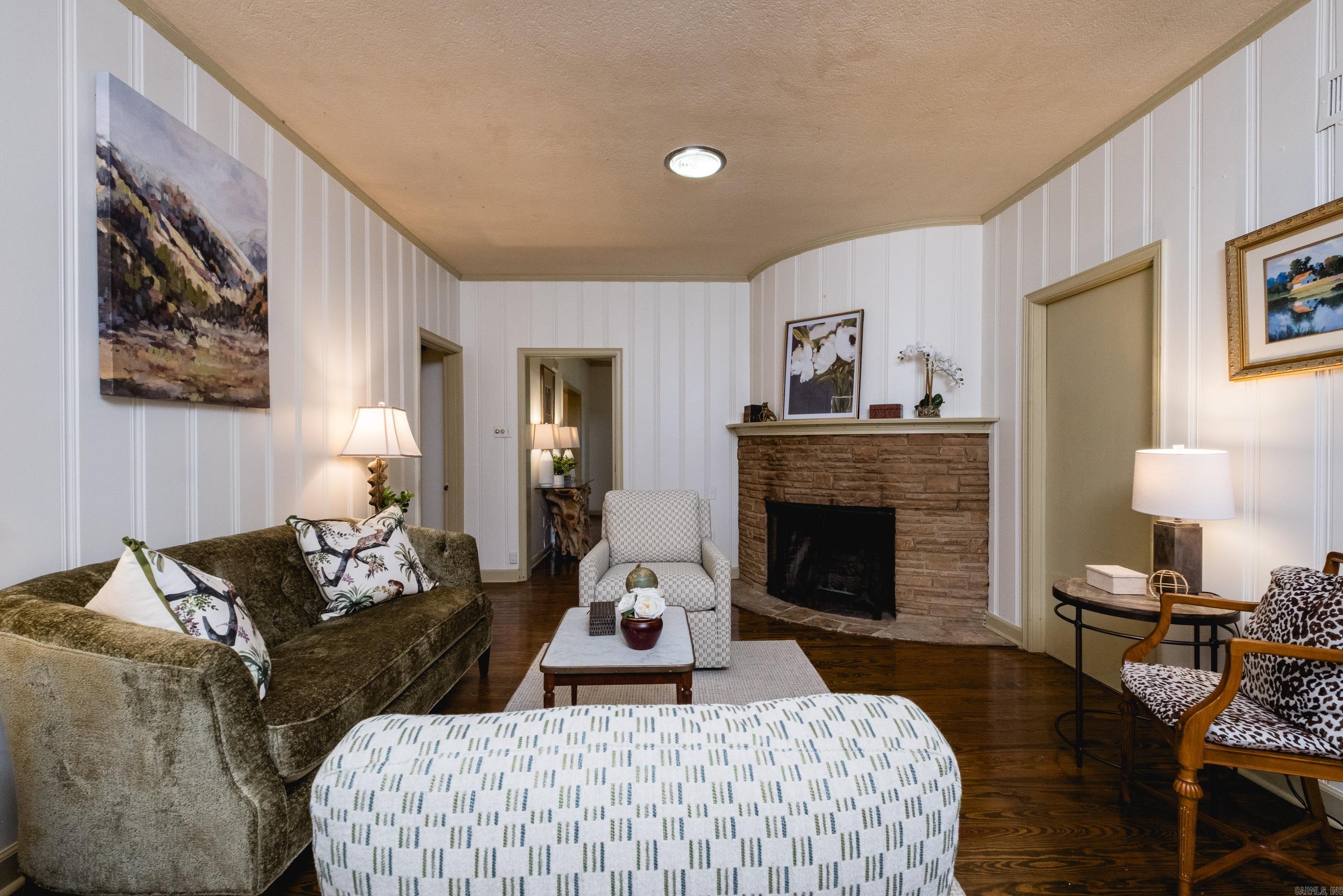 6320 Cantrell Road Little Rock, AR 72207