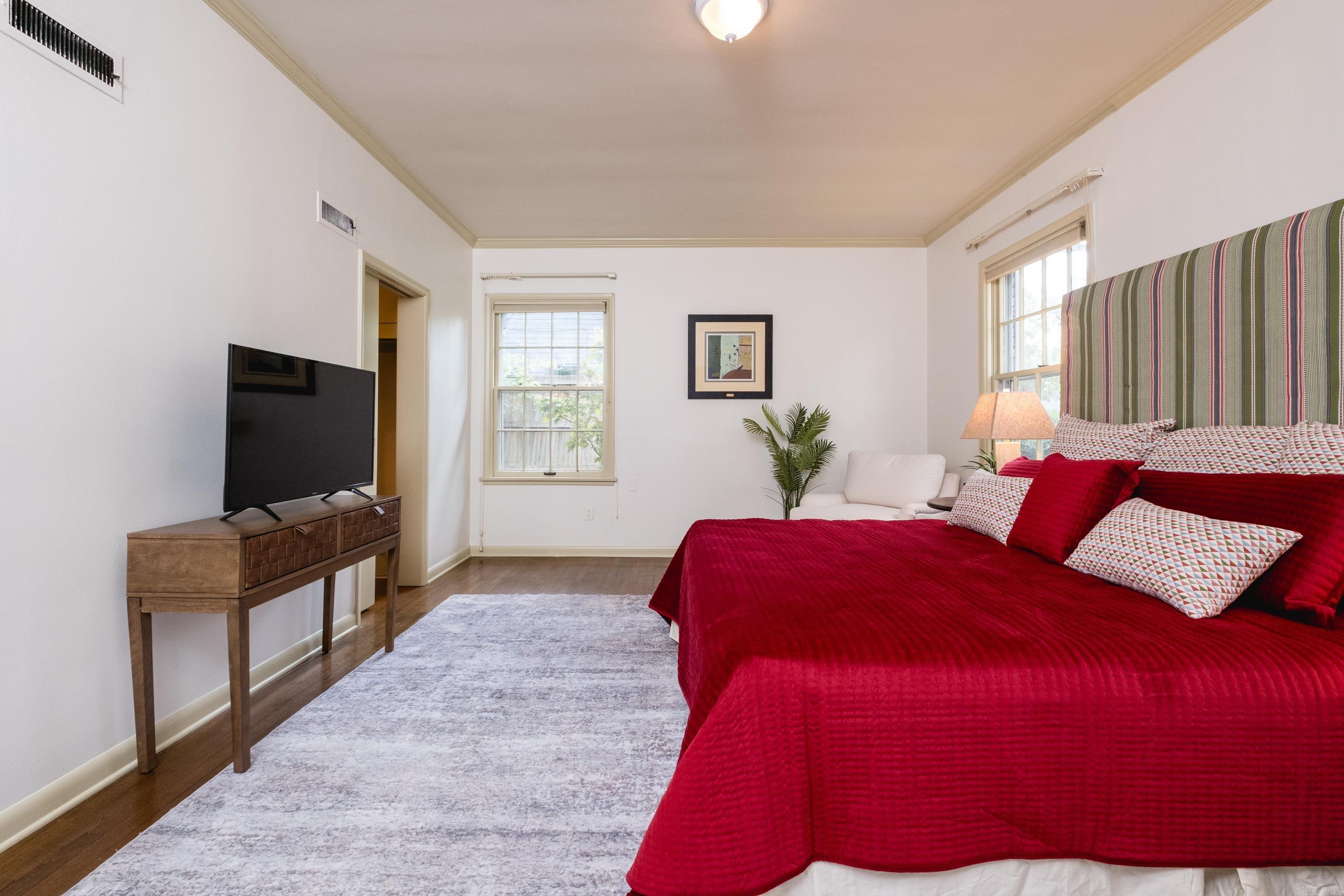 6320 Cantrell Road Little Rock, AR 72207