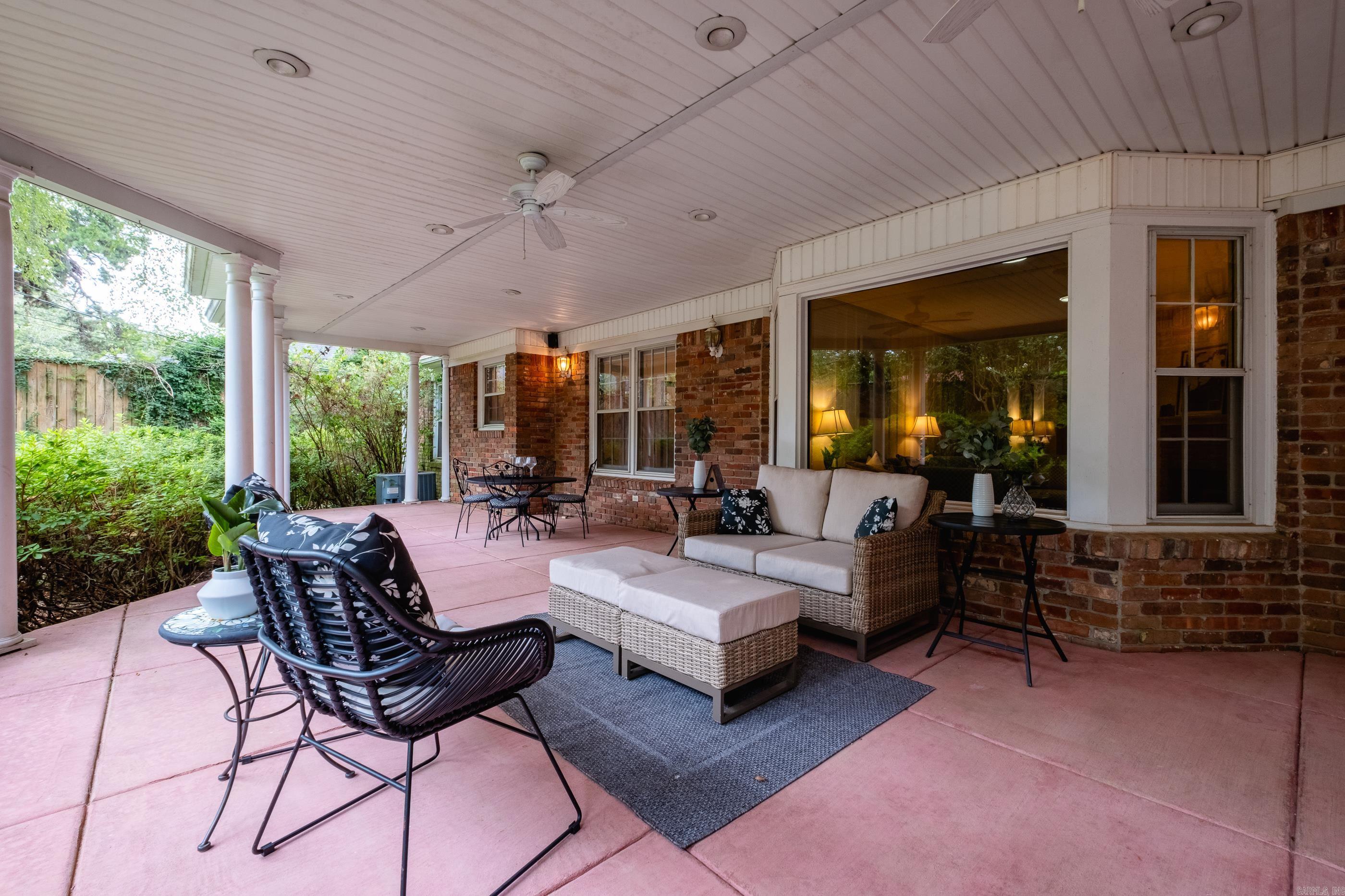 6320 Cantrell Road Little Rock, AR 72207